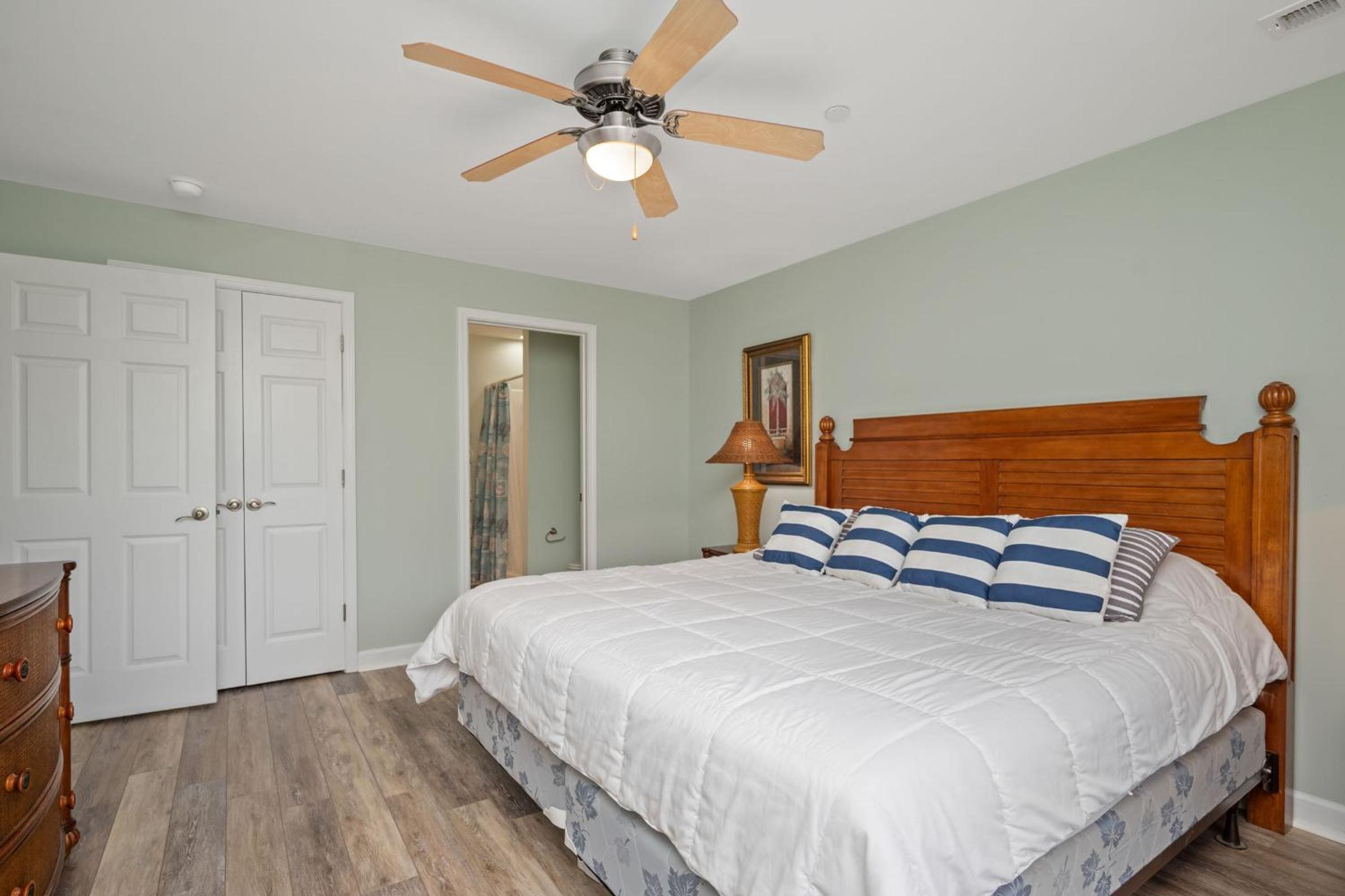 Après Surf by Oak Island Accommodations