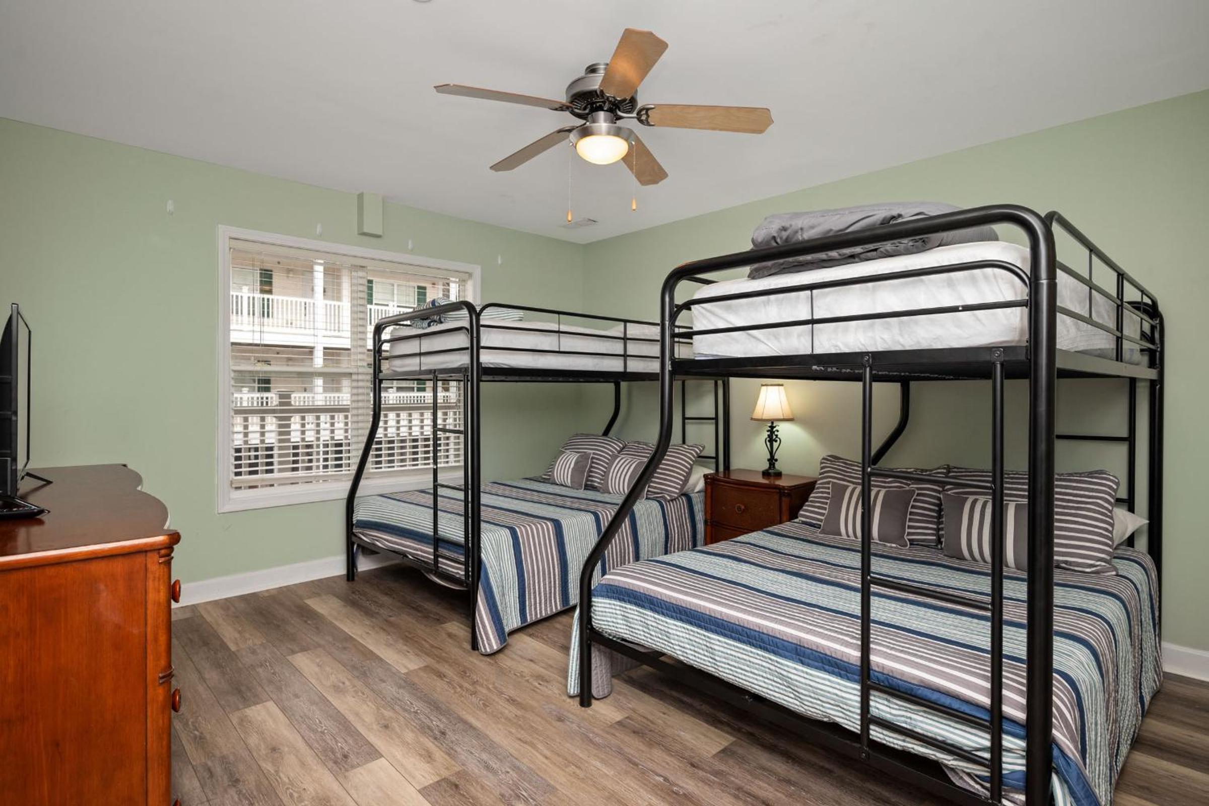 Après Surf by Oak Island Accommodations