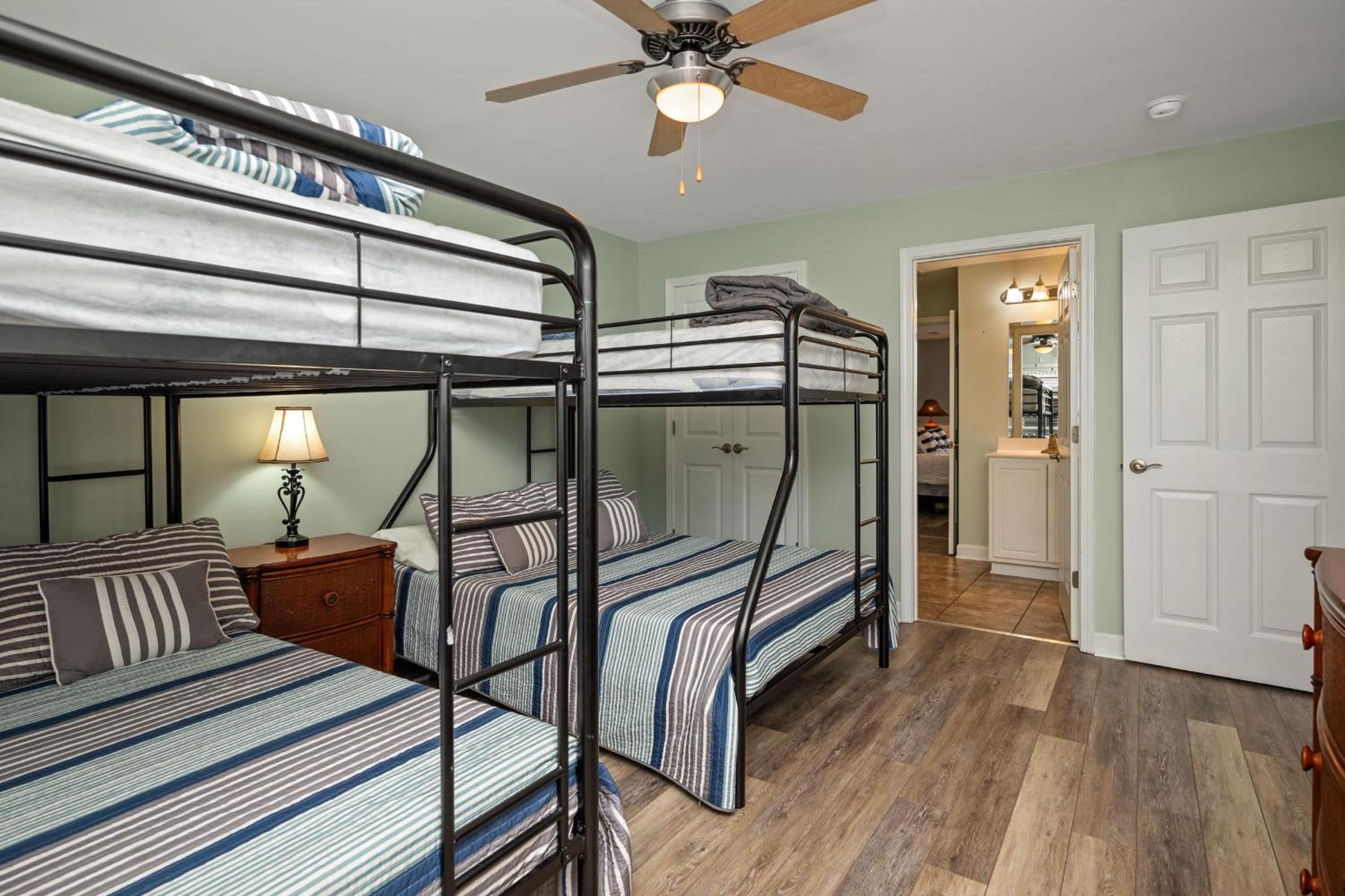 Après Surf by Oak Island Accommodations