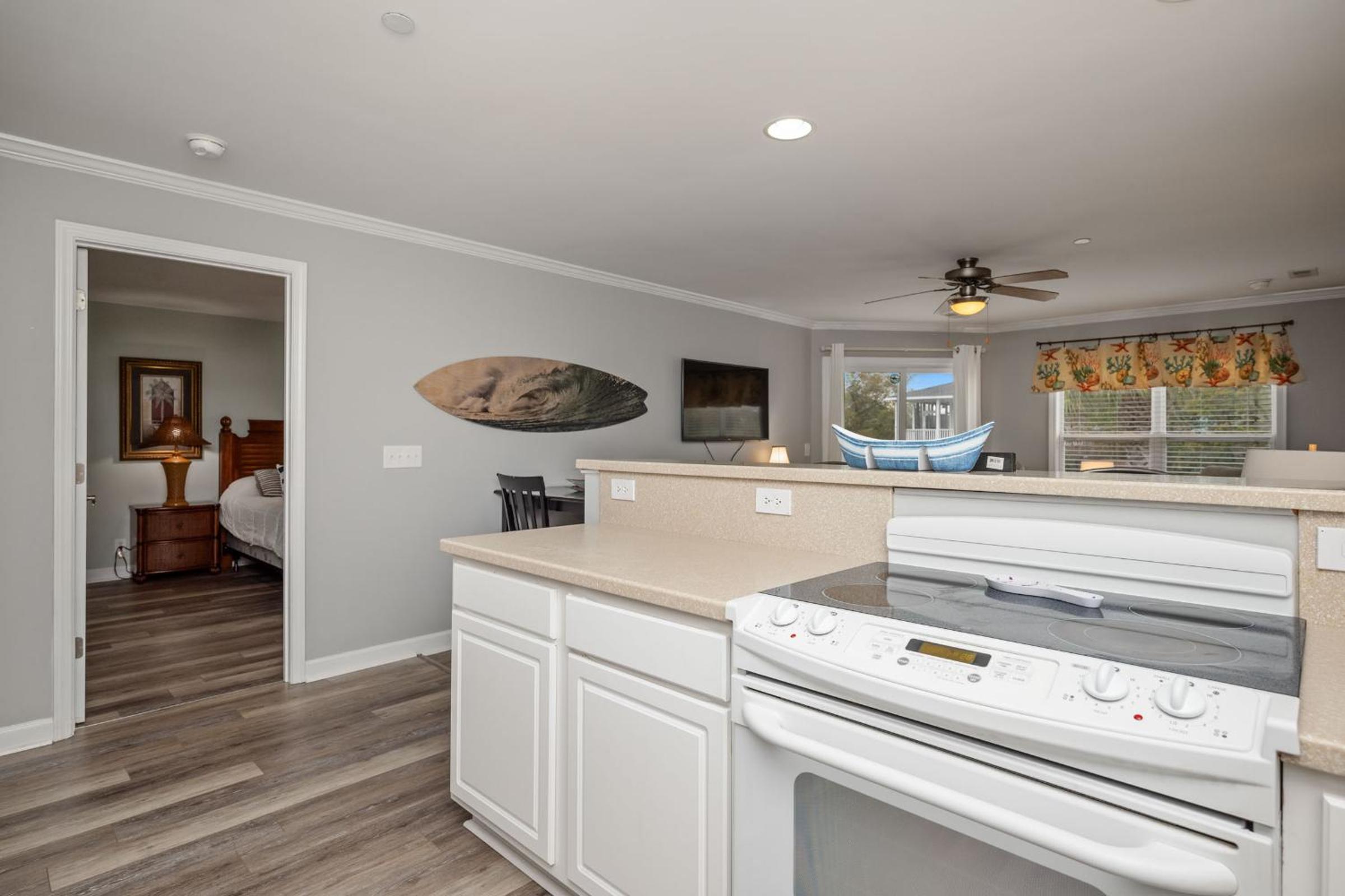 Après Surf by Oak Island Accommodations