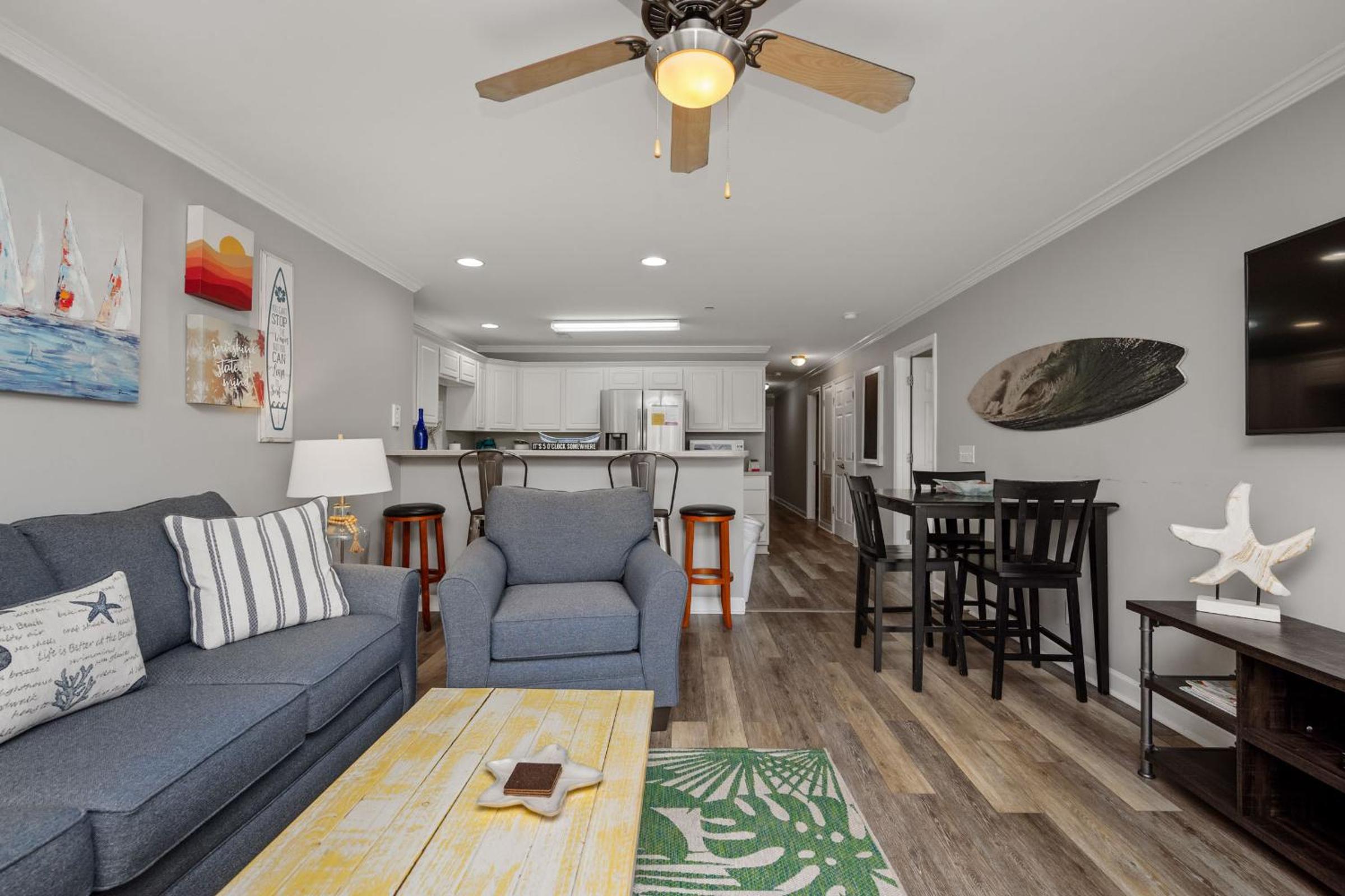 Après Surf by Oak Island Accommodations