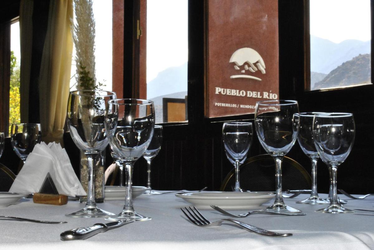 Pueblo Del Rio Mountain Lodge & Spa