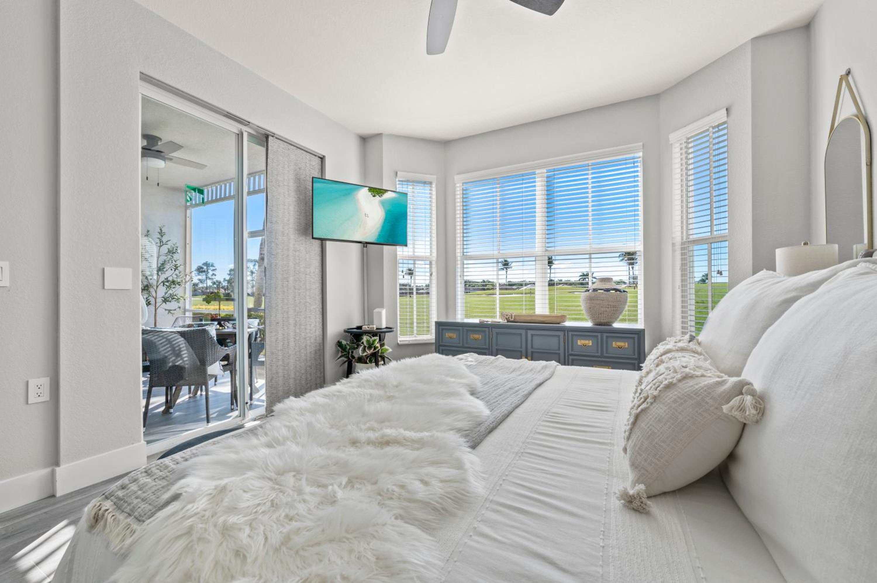 Serene Naples Retreat: Golf-Resort Pool-Tennis-Gym, photo 57