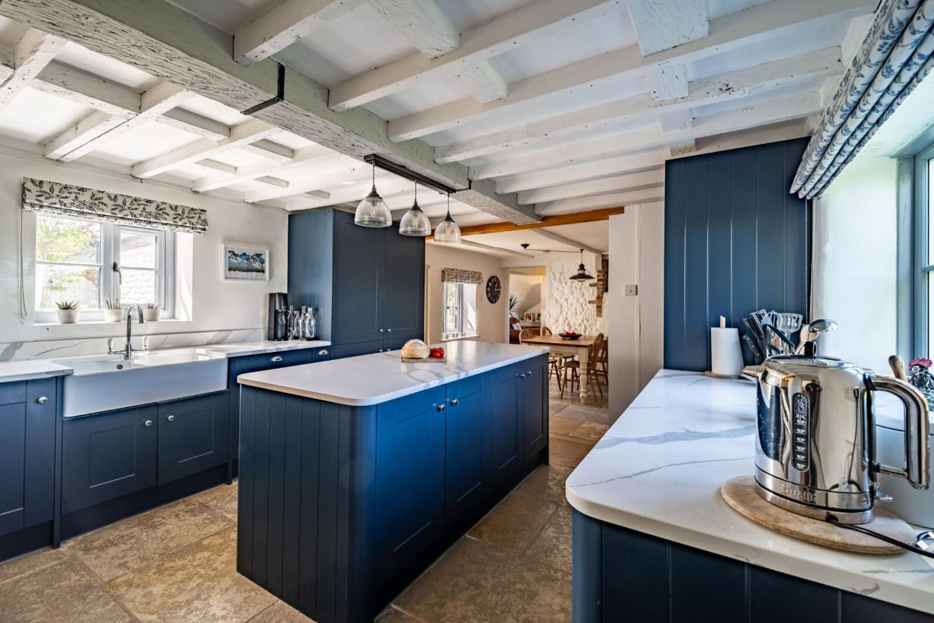 Ruthie Cottage by Big Skies Cottages view 4