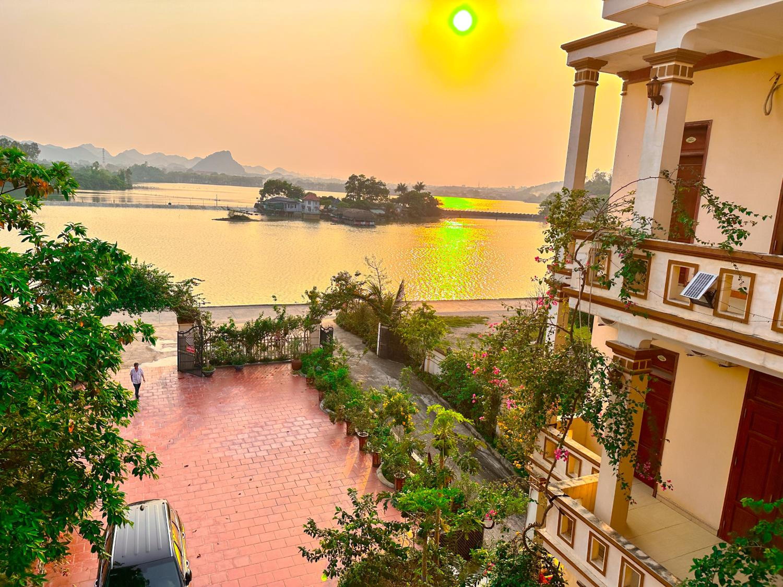 Tam Điệp Lake View