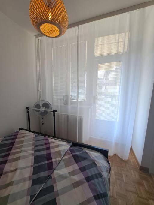 Cozy lux bedroom apt with balcony in Dorcol view 4
