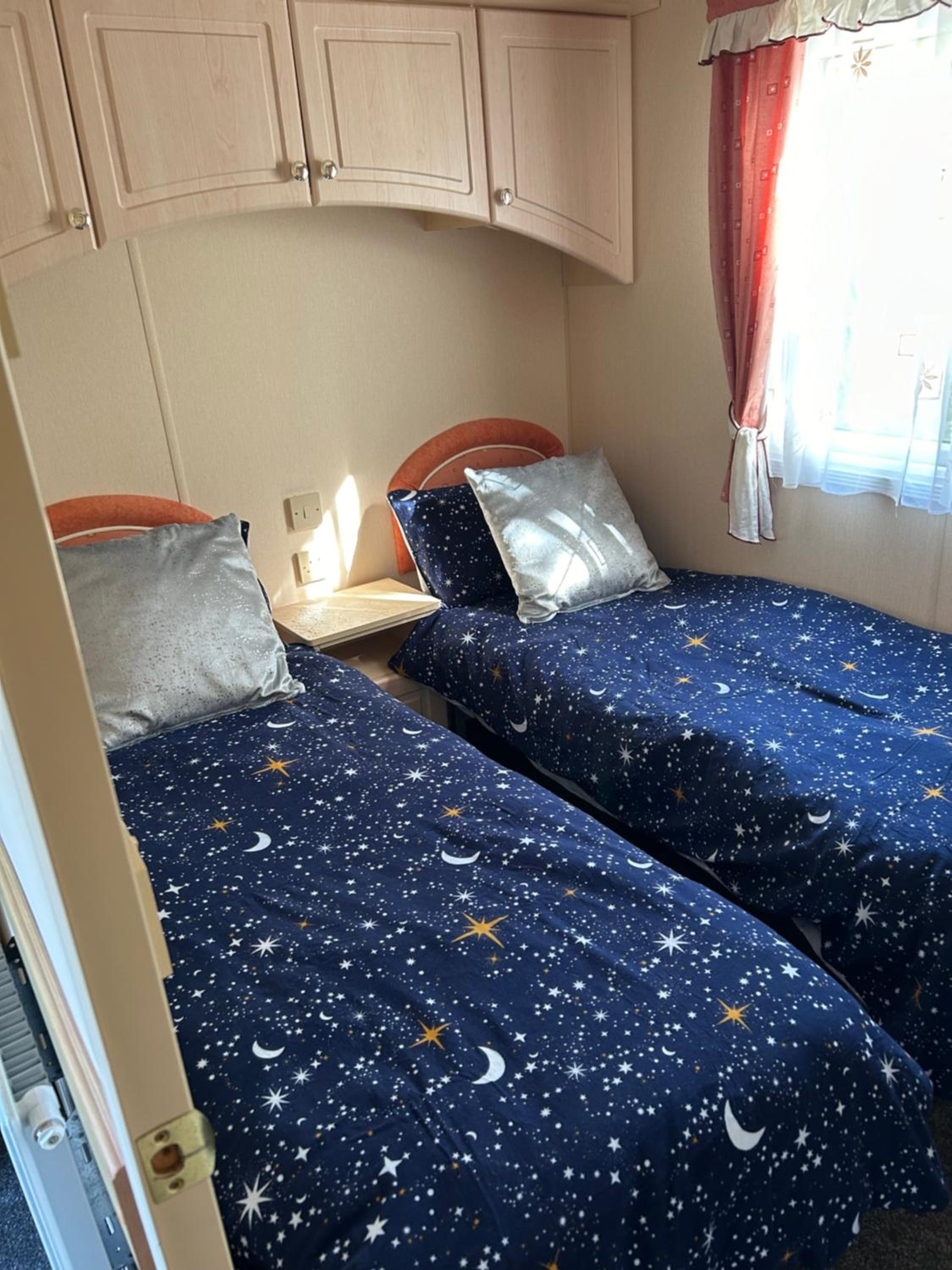 Hideout caravan
