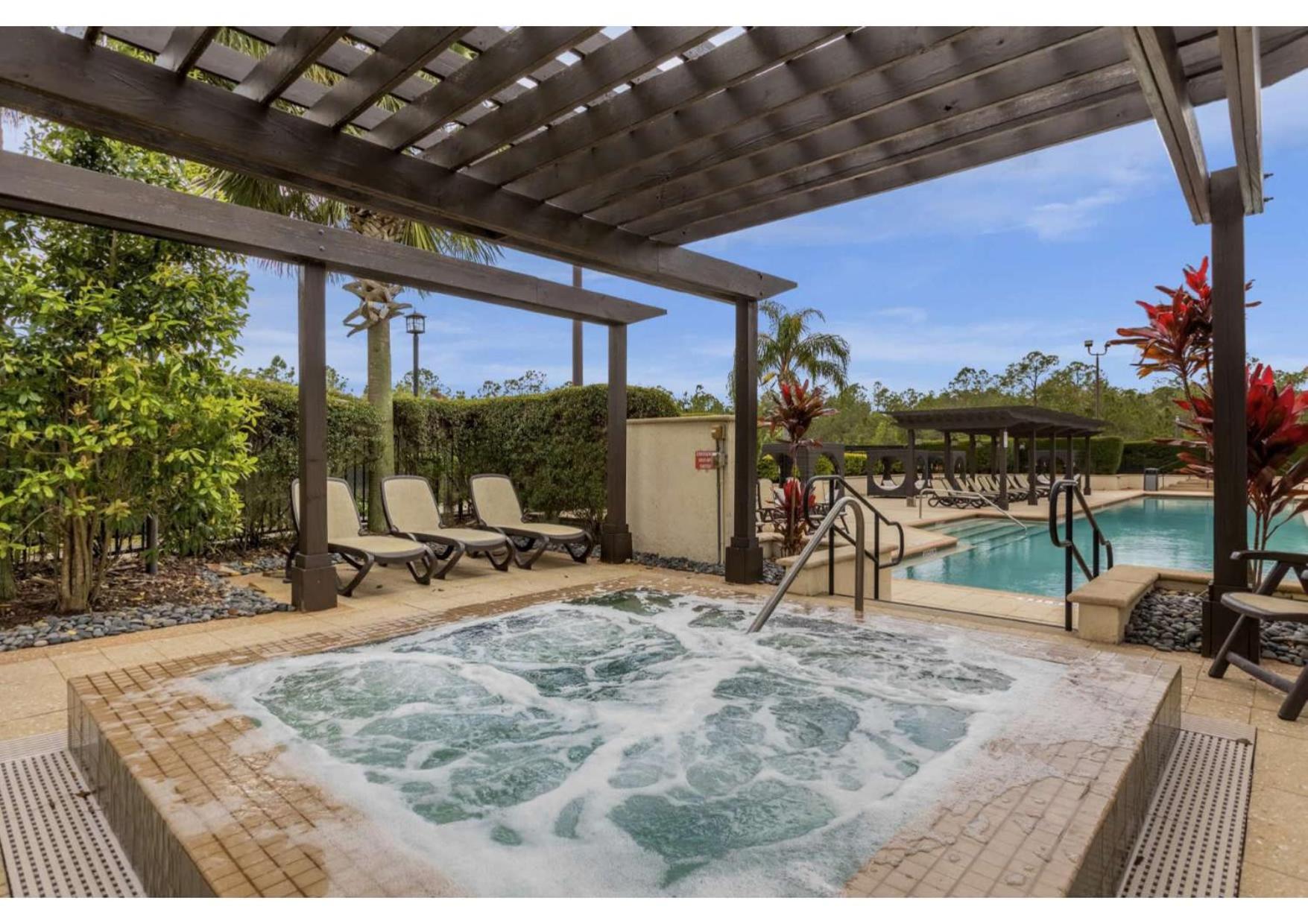 Summer Stay - Renovated TownHome by Disney!