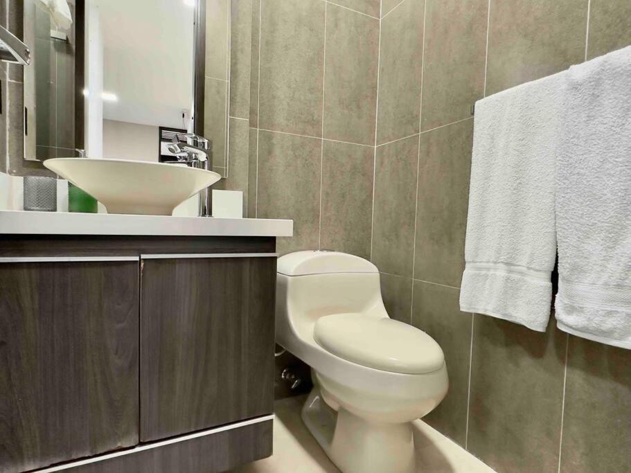 2001 Charming apartment in El Poblado