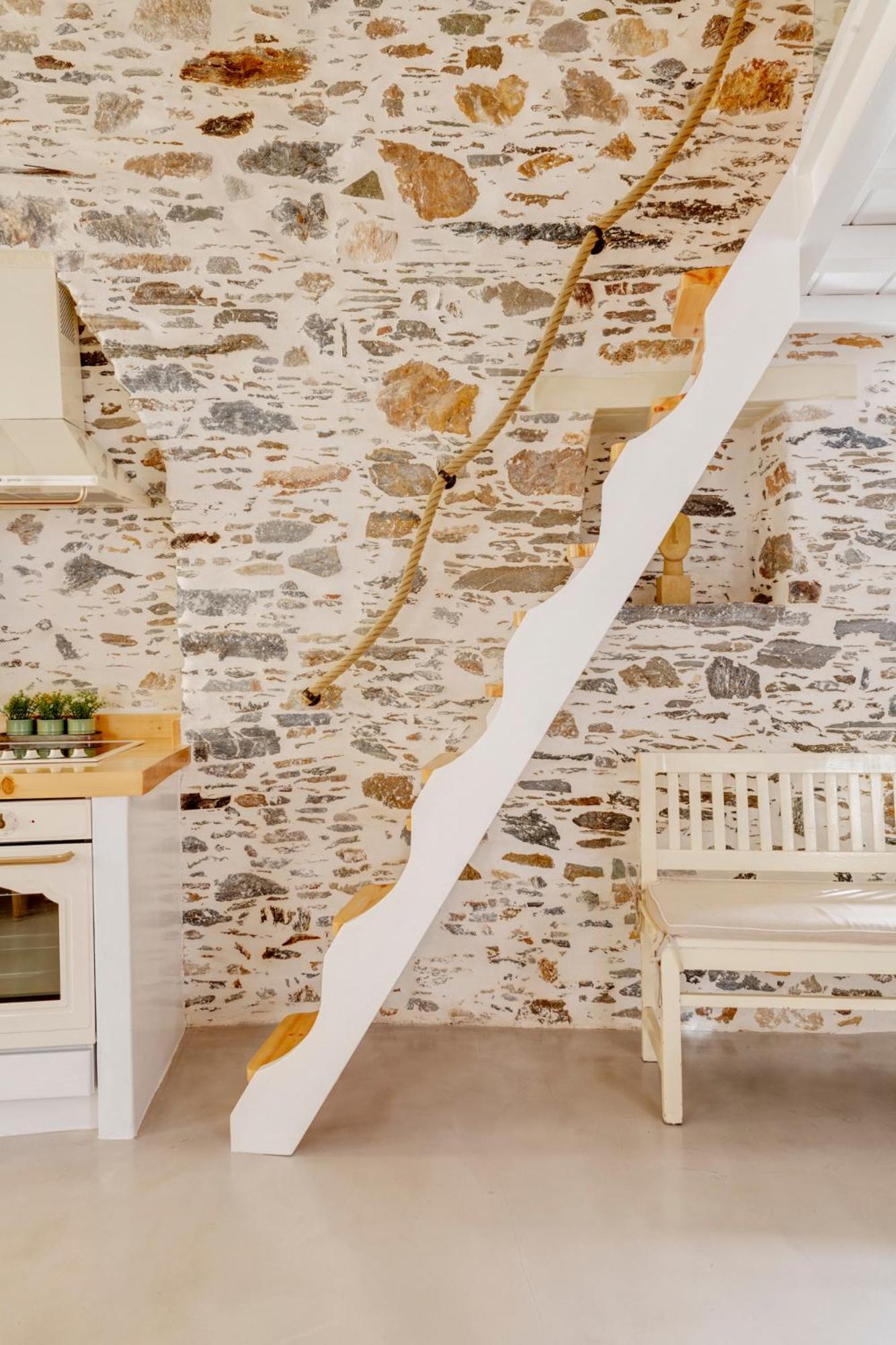 ArtdecoSyros Superior