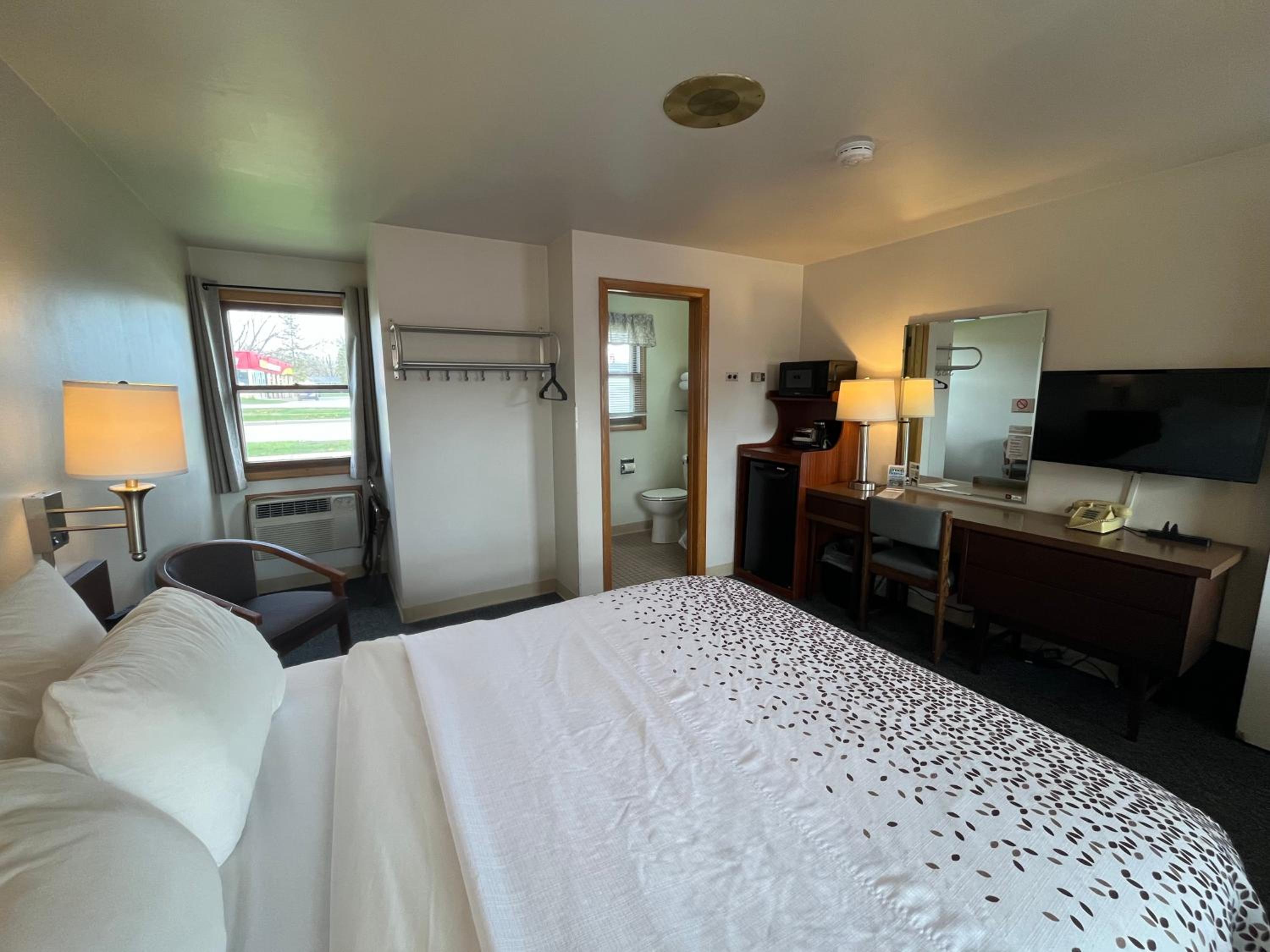Bay Motel