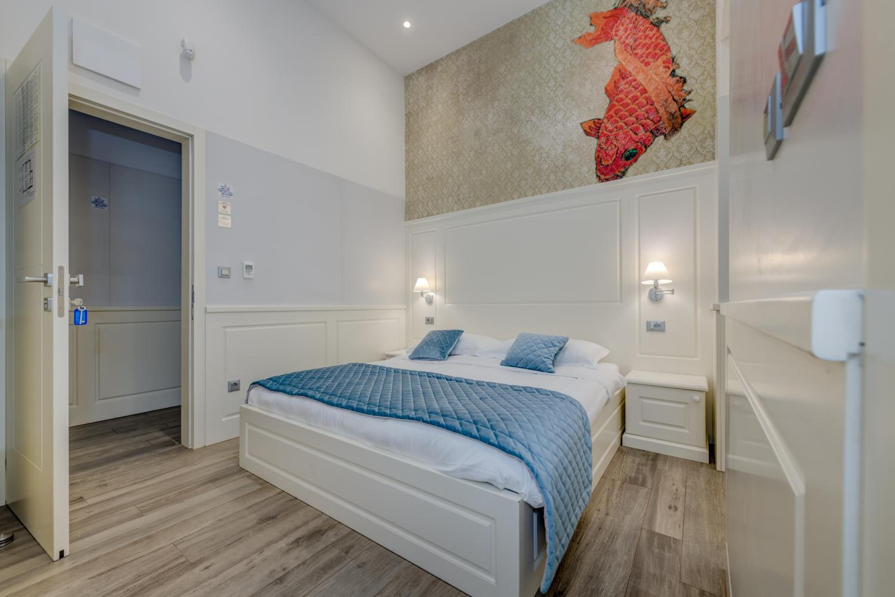 Roko Luxury Rooms view 3