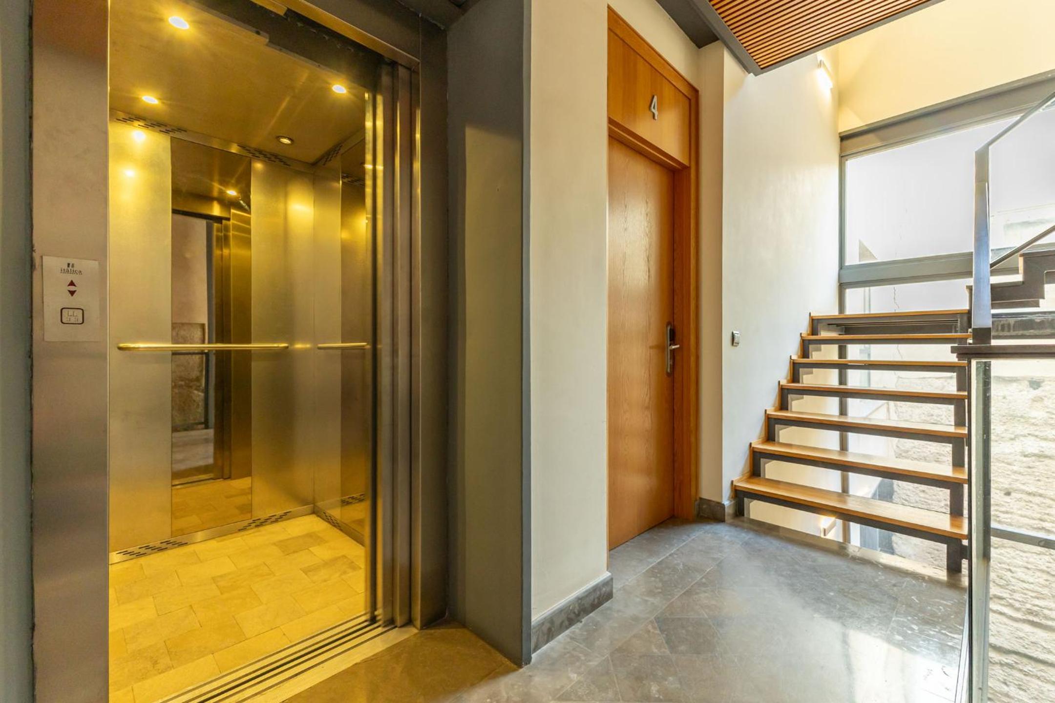 La Maestranza Charming one or two bedrooms Apartments by OCityzen