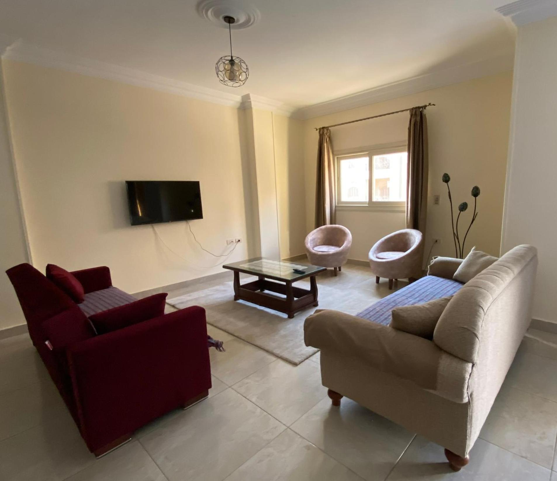 Charming apartment with balcony (families only)