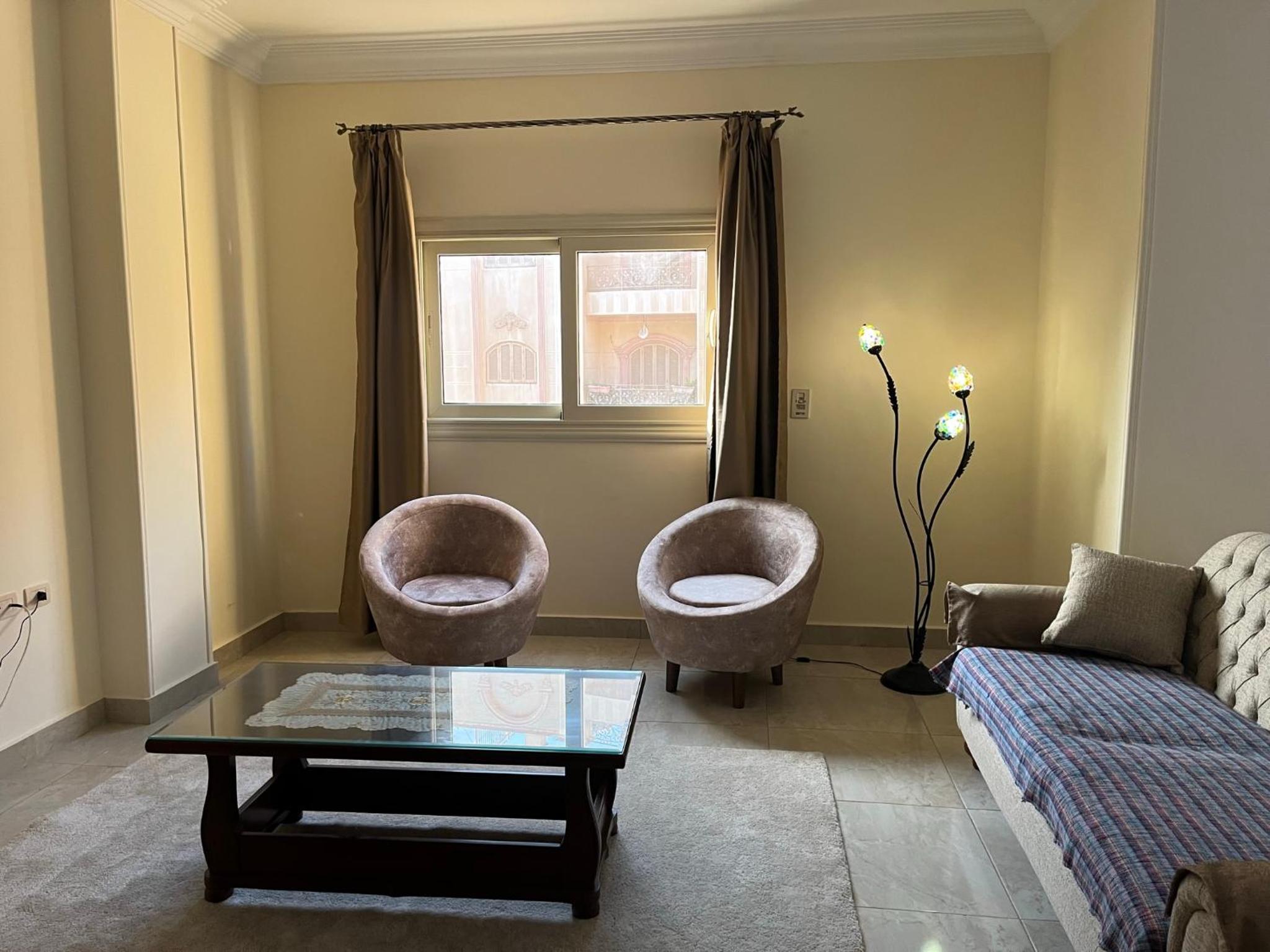 Charming apartment with balcony (families only)
