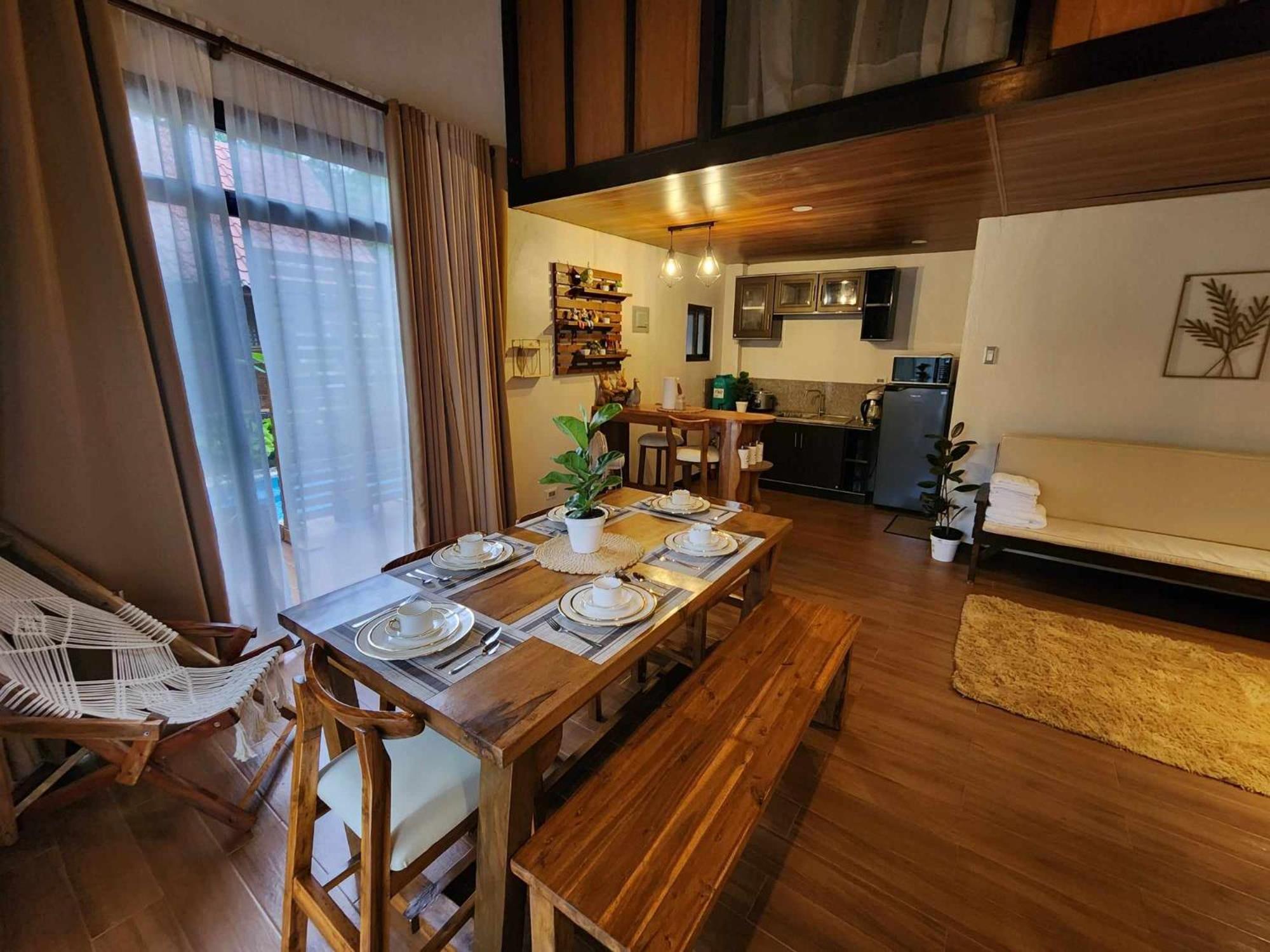 Cozy quiet 1BR loft type cabin with own minipool view 3