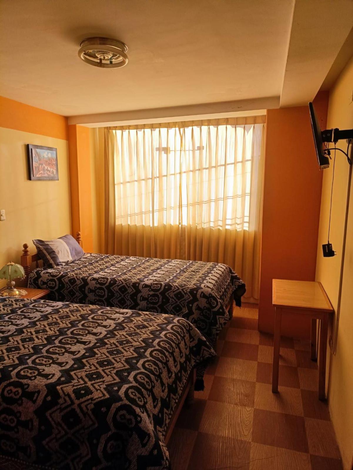 Hostal Vista al Lago Titicaca Puno