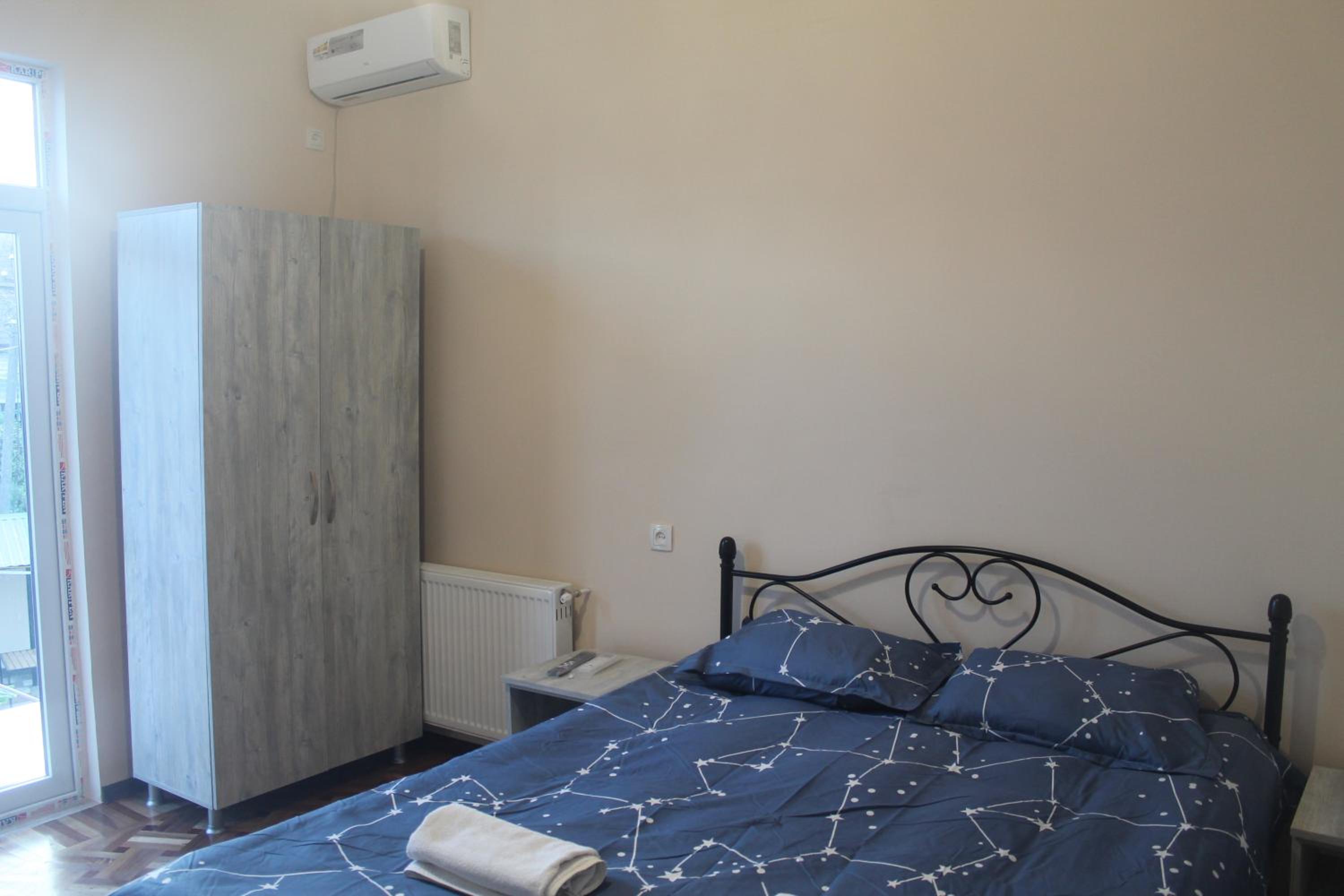 azahostel