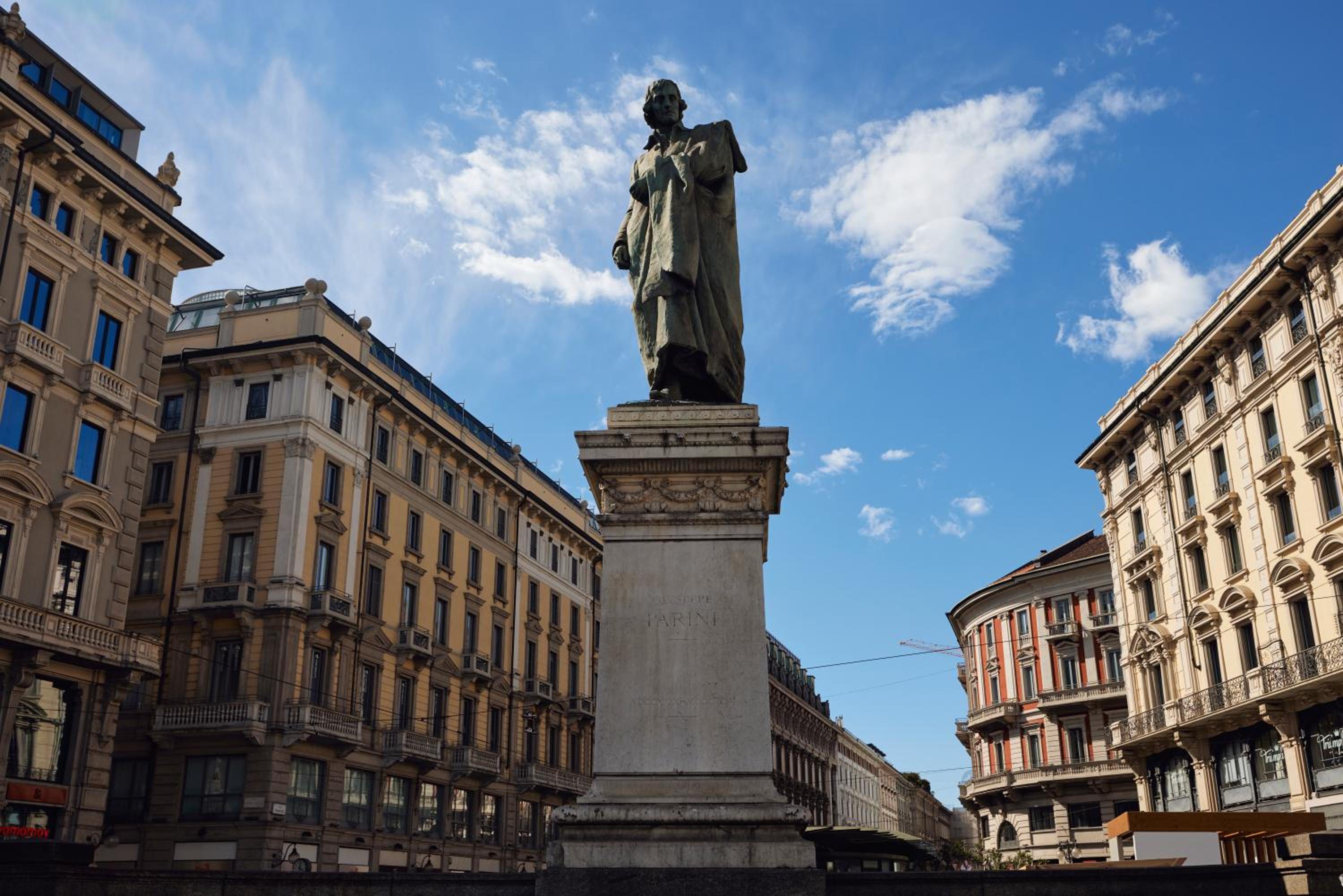 Cozy Meravigli apartment - Pleasant walk between DUOMO and CASTELLO
