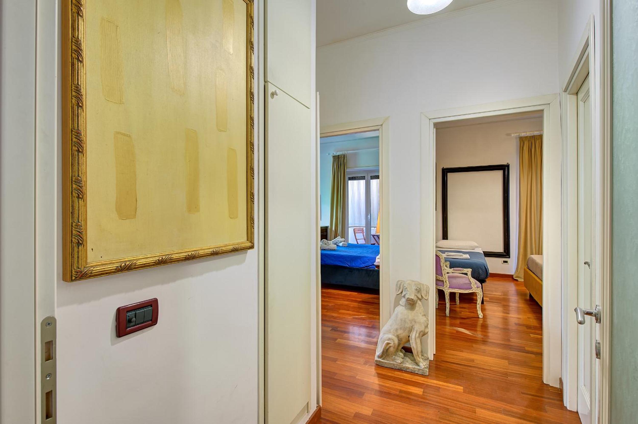 Interno 9 a San Pietro
