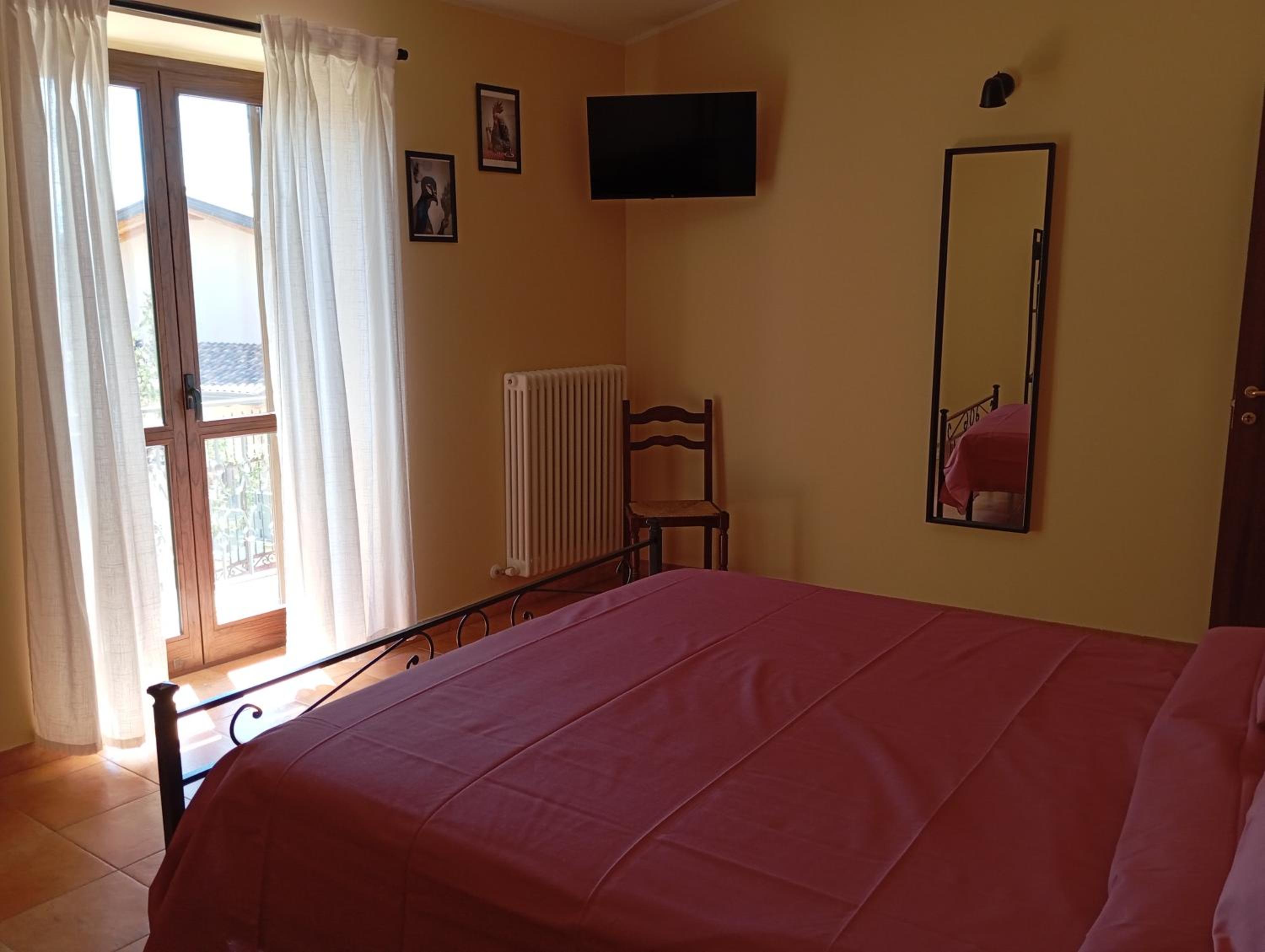 Photo 18
