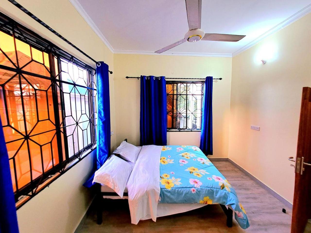 Homestay Bed & Breakfasts view 5