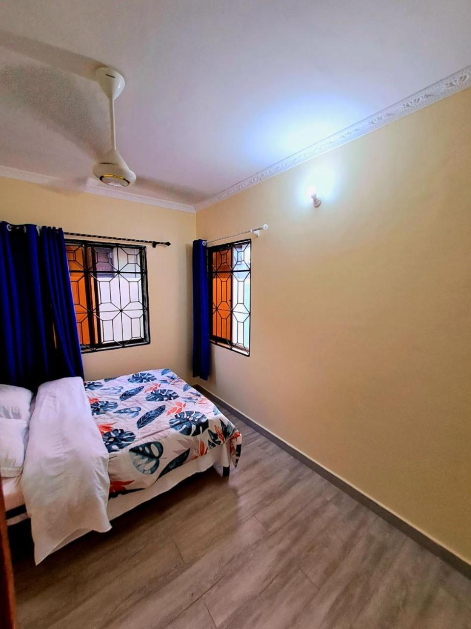 Homestay Bed & Breakfasts view 2