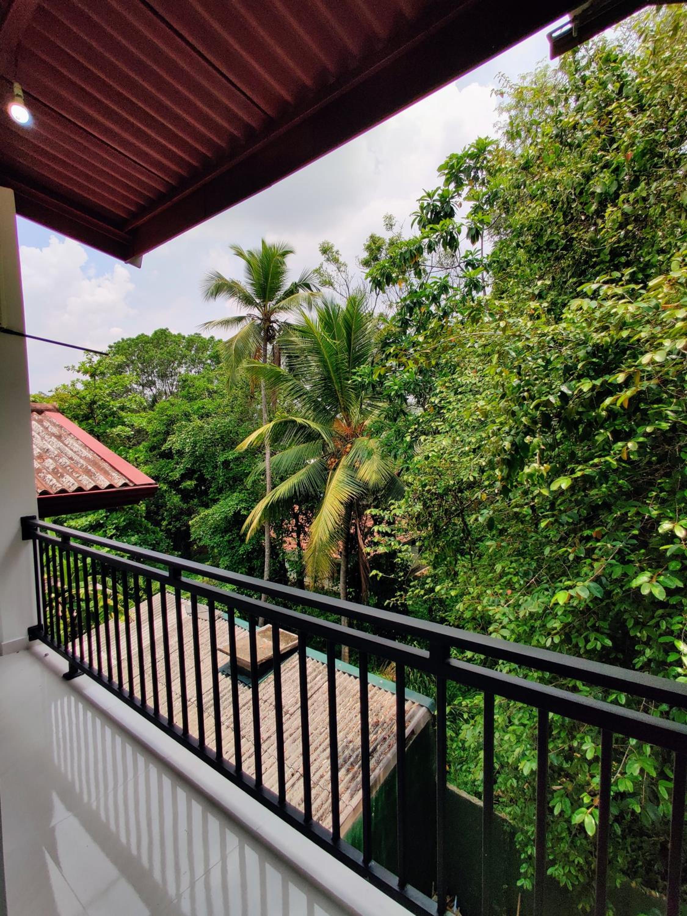 Highway Twin Home West wing view 3