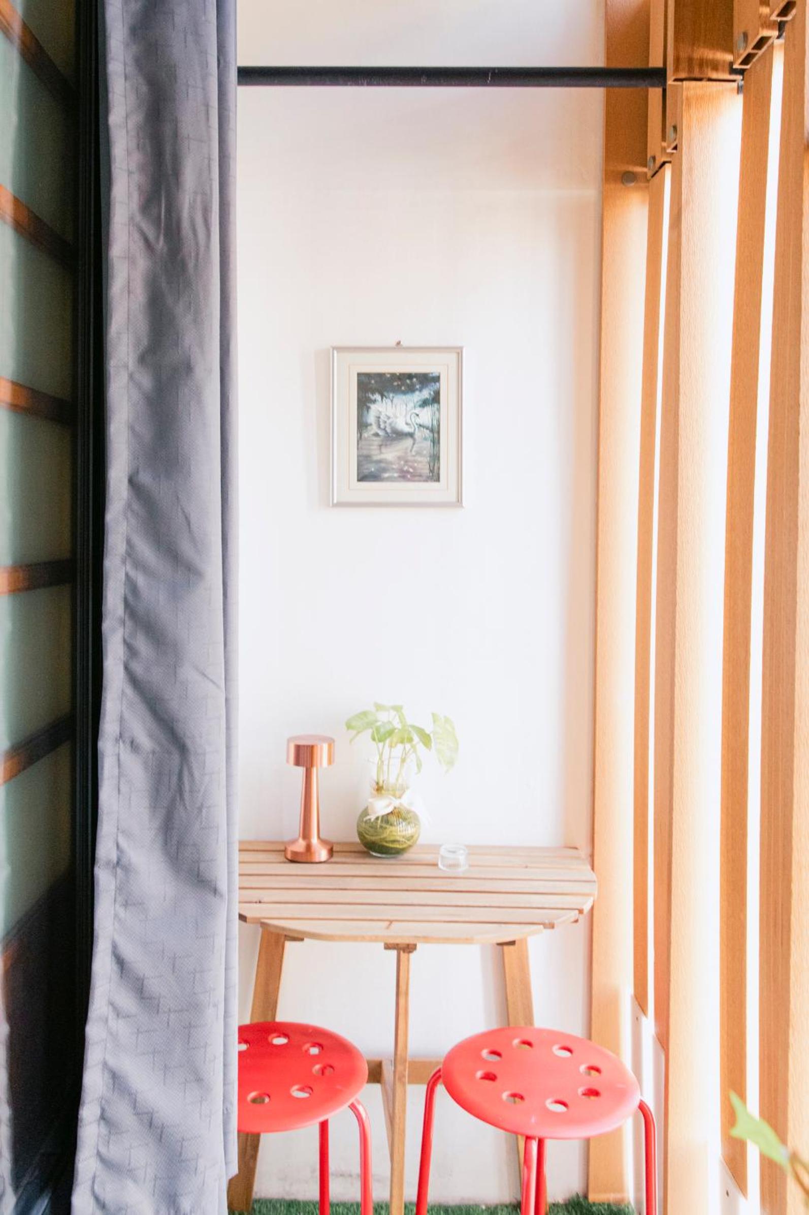 New York Loft & Japanese Magic by V4SKIN