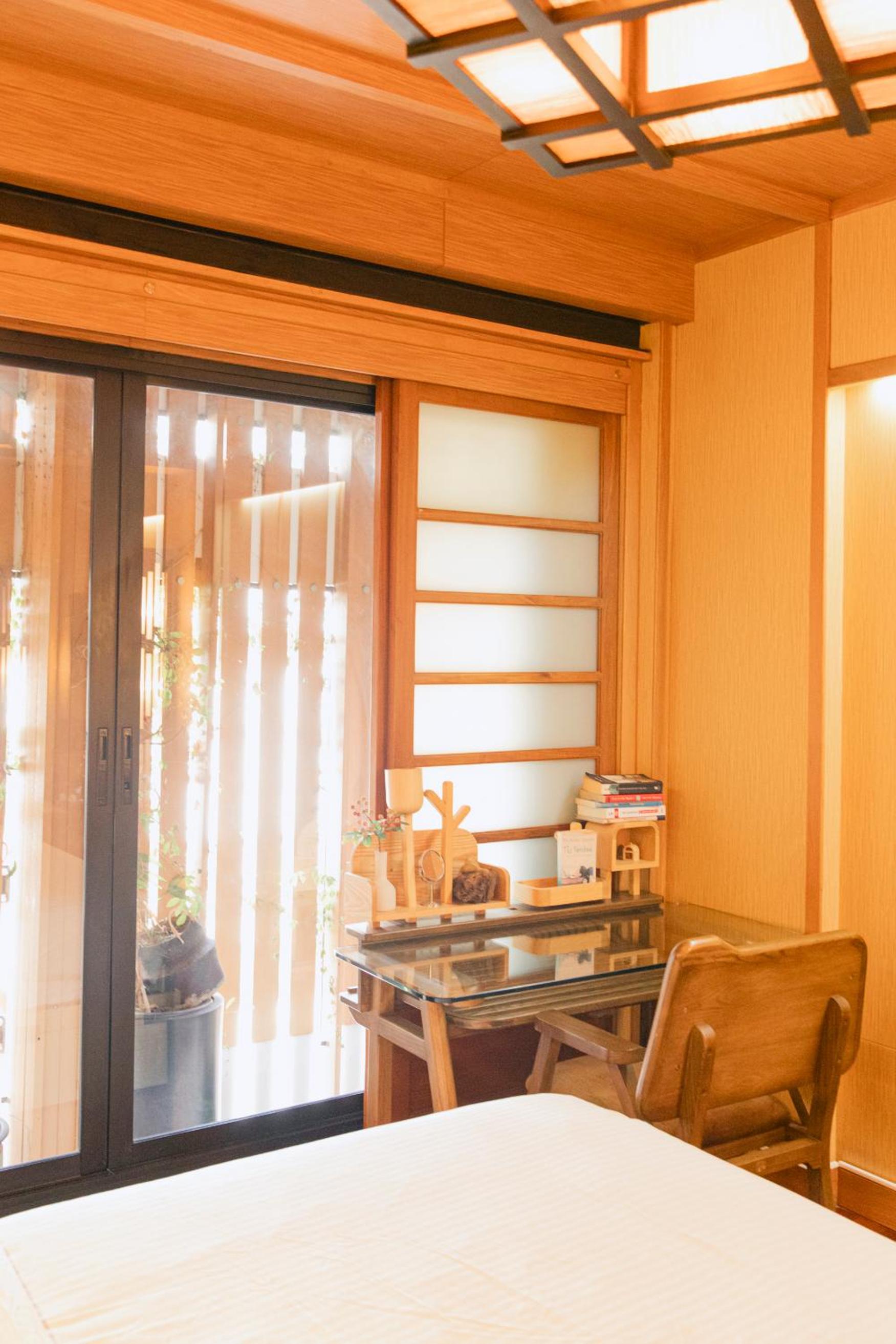 New York Loft & Japanese Magic by V4SKIN