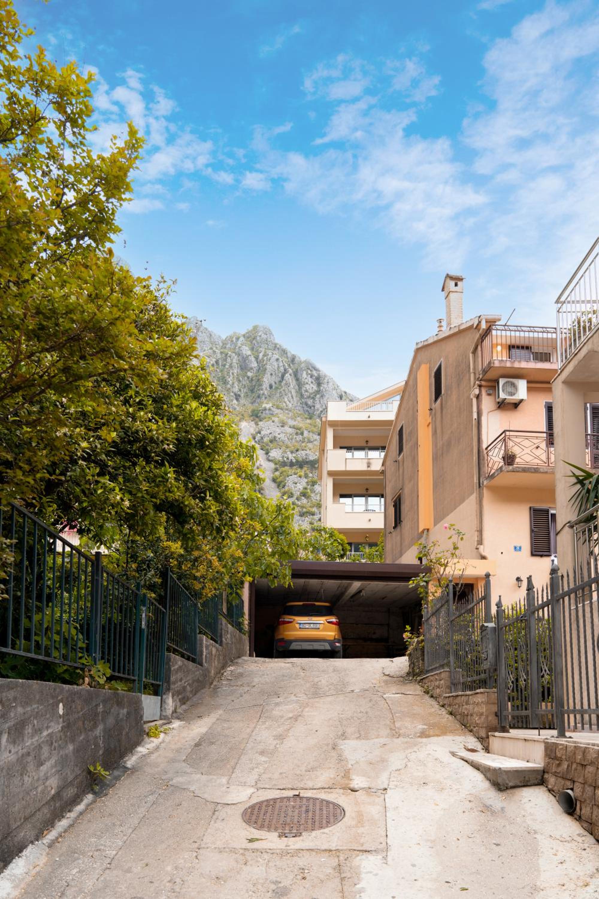 Apartment Busola
