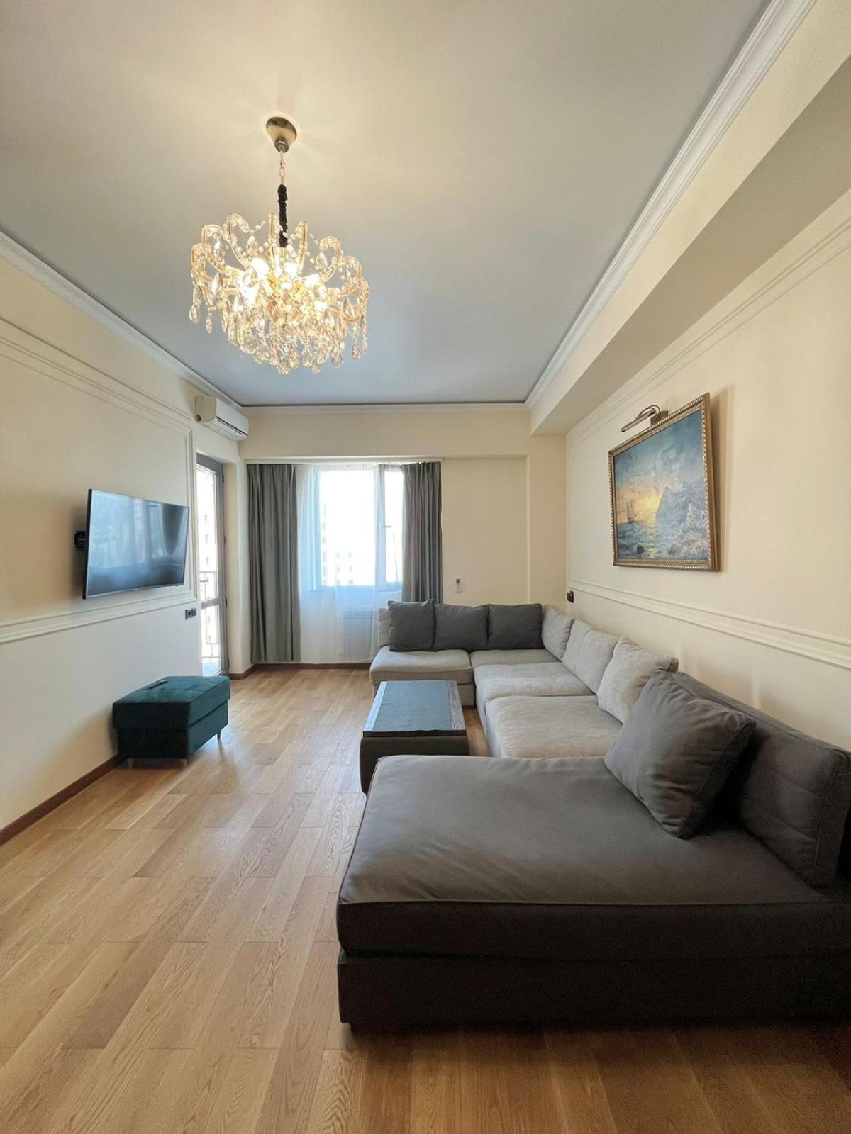 Luxuary 2 Bedroom Apartment in Yerevan,CENTRE,NEW Building Near Malibu Park