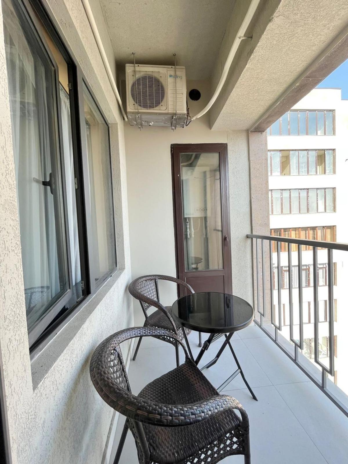 Luxuary 2 Bedroom Apartment in Yerevan,CENTRE,NEW Building Near Malibu Park