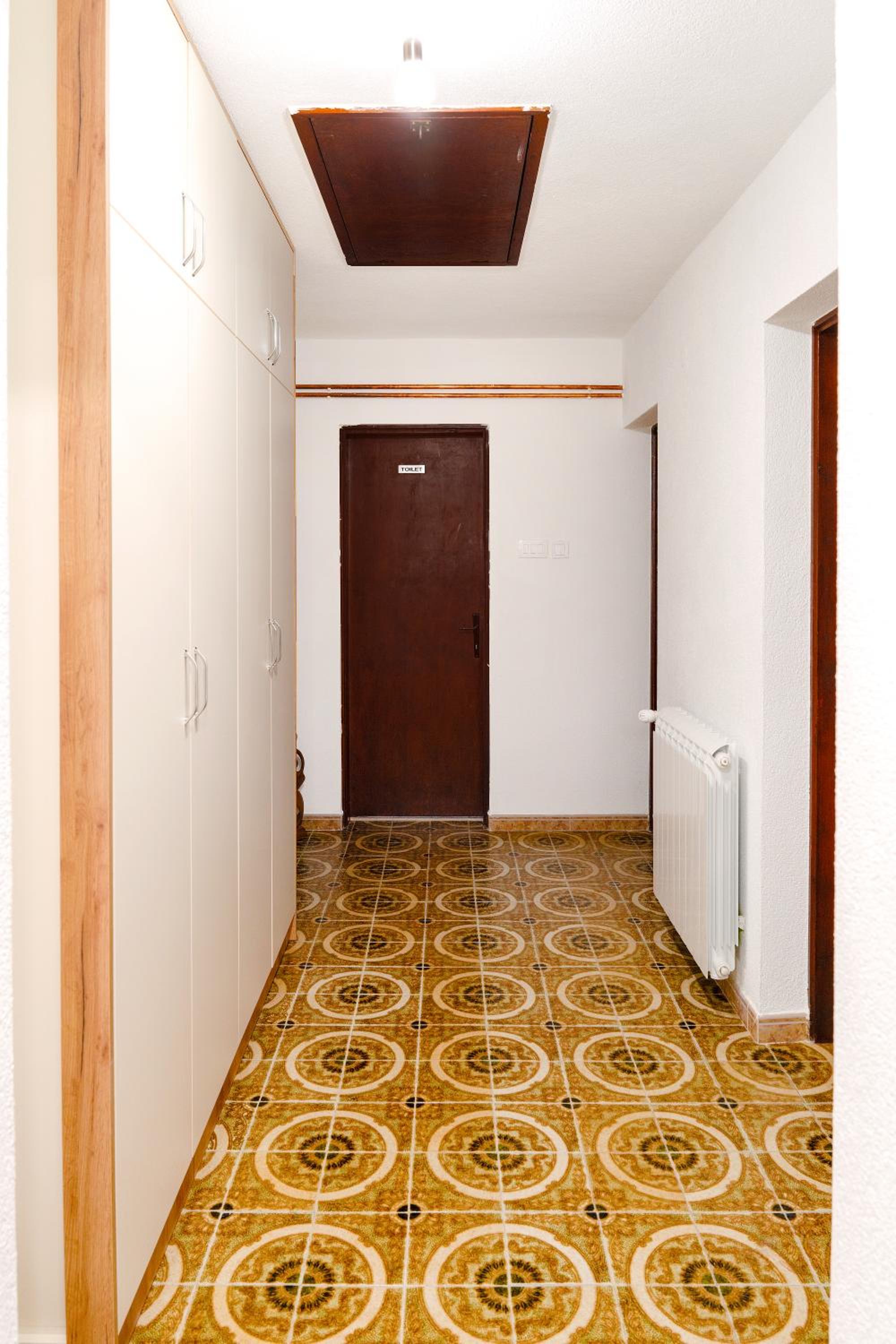 Apartment Busola