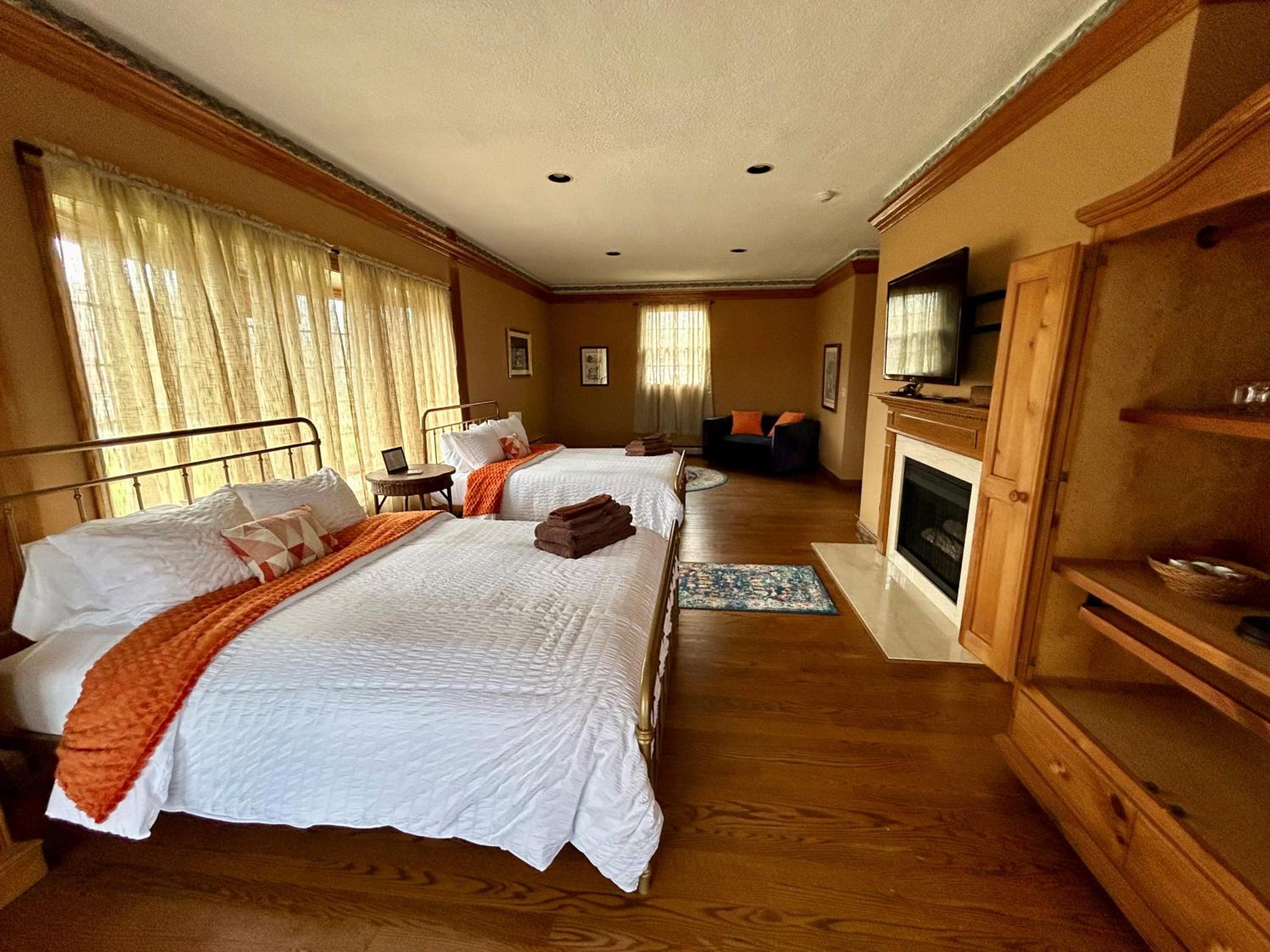 Warner-Concord Farms Bed & Breakfast view 4
