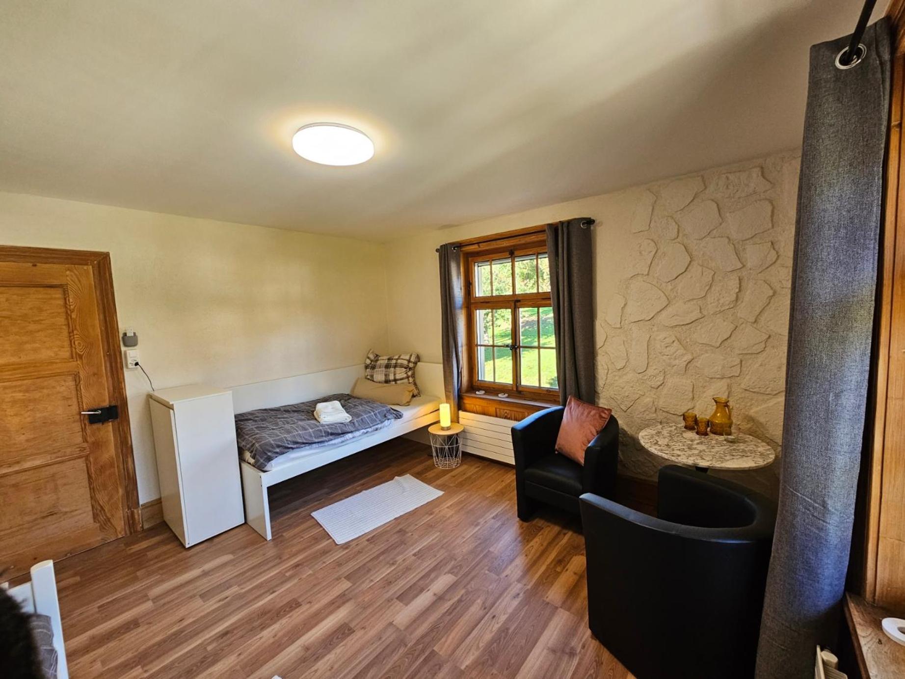 Gästezimmer Ihr Quartier Obergeschoss Zimmer 5