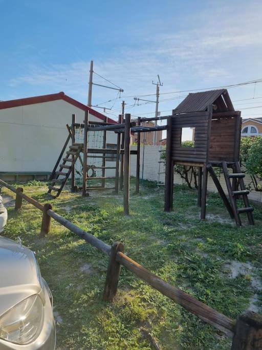 Seaside Cottages Minimum Two Nights Stay view 3