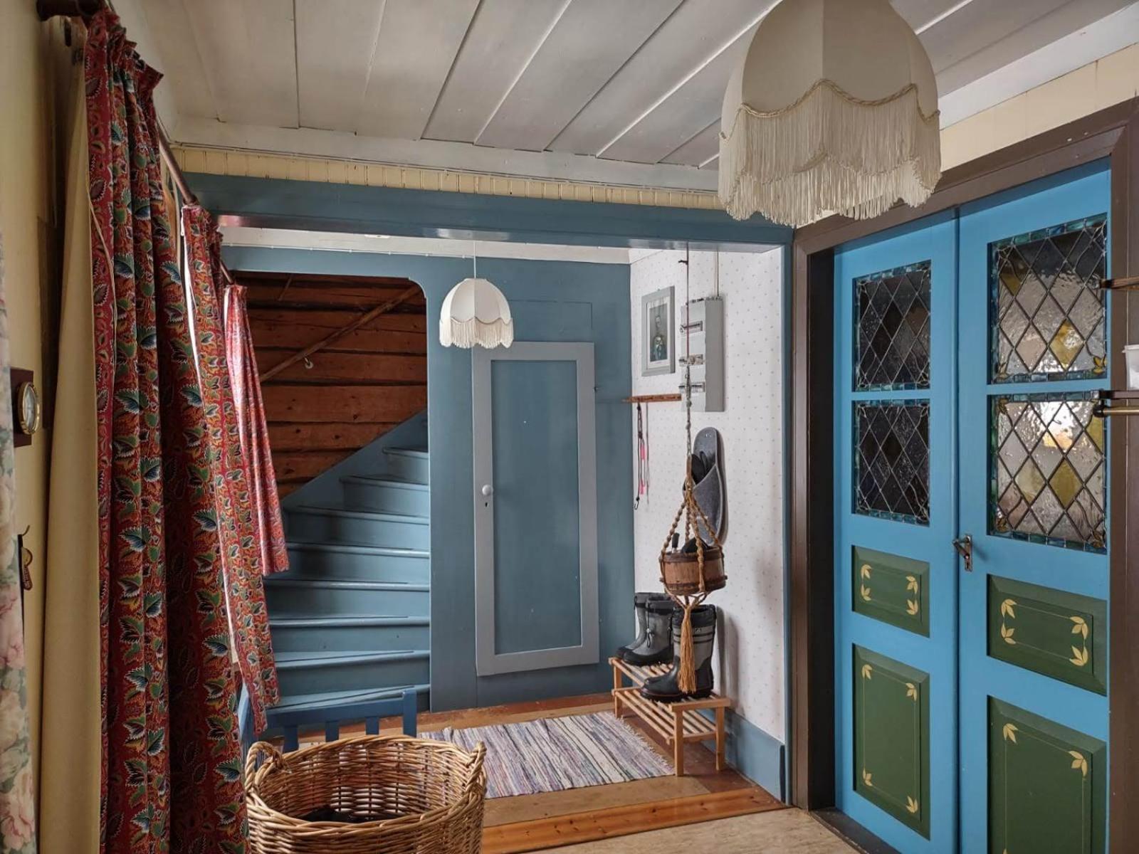 Swedish Paradise Garden & Lake Retreat