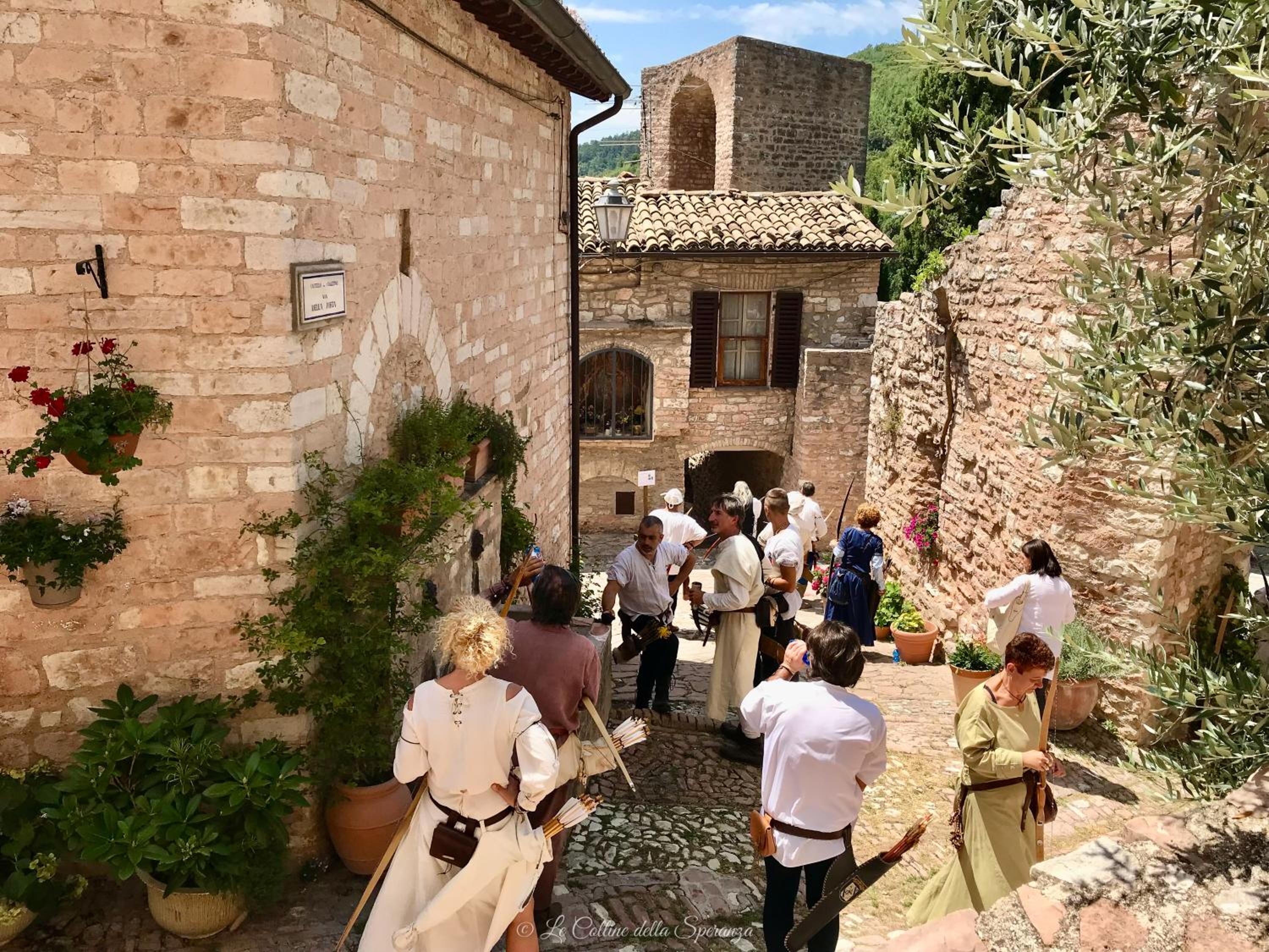 A Passo Lento nel Castello di Collepino - Spello