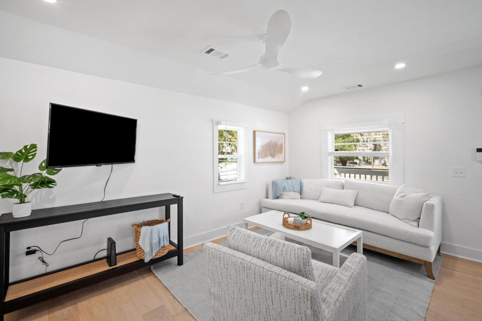 Newly Renovated Coastal Cottage - Downtown Beaufort view 2
