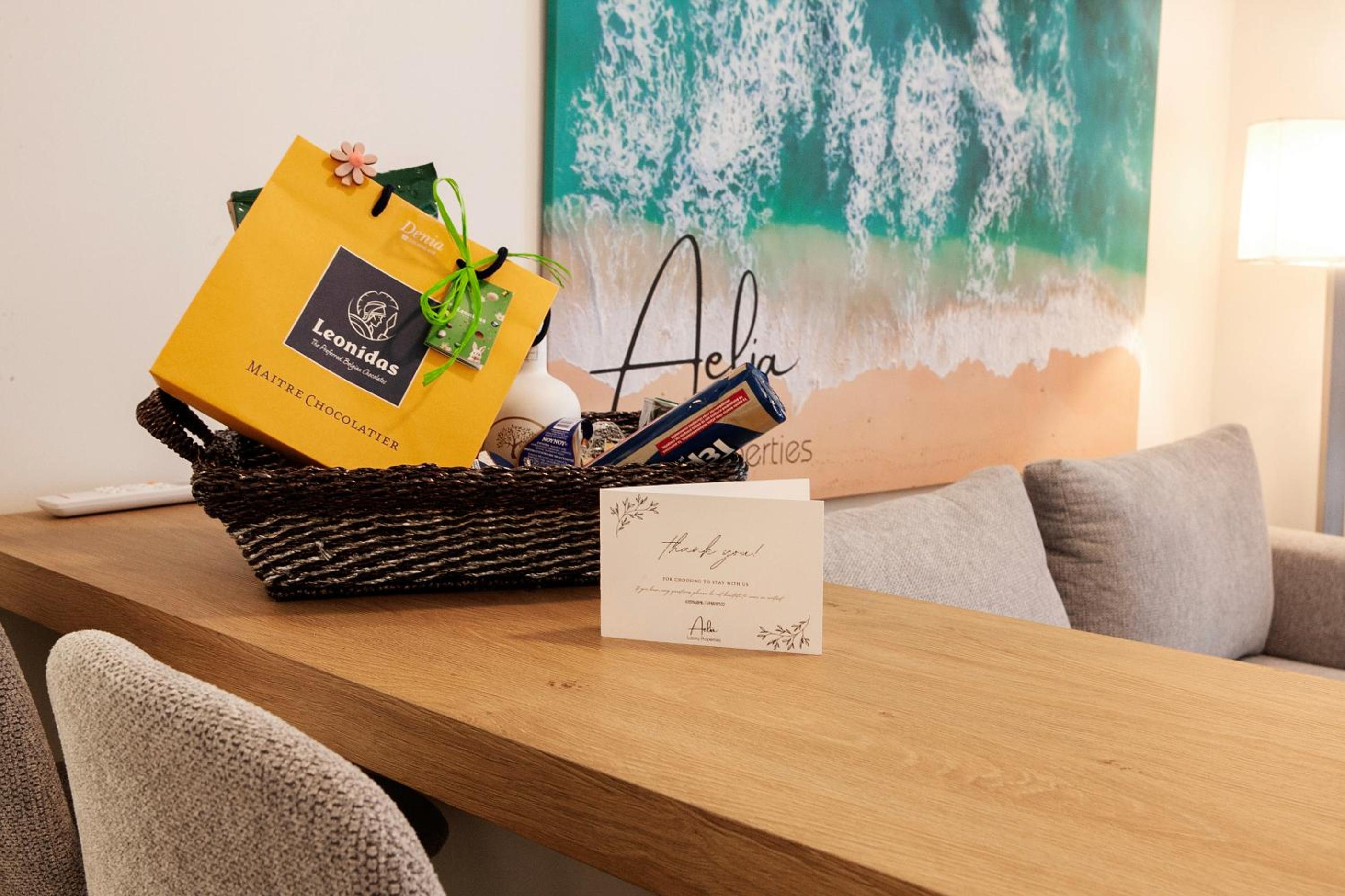 Aelia Luxury Properties - Executive Apartment photo 2