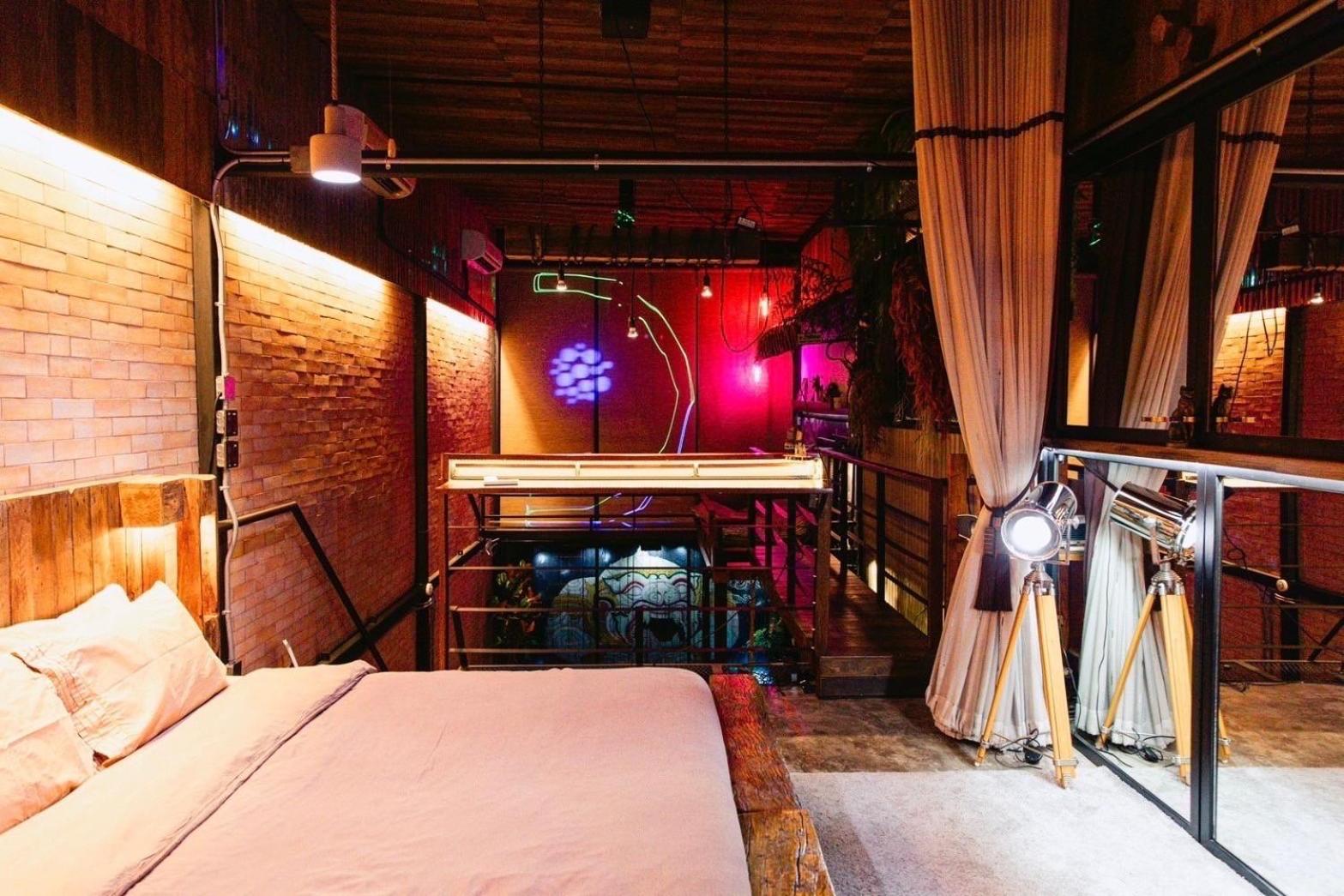 New York Loft & Japanese Magic by V4SKIN