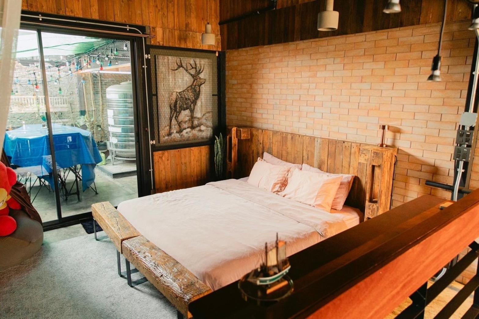 New York Loft & Japanese Magic by V4SKIN