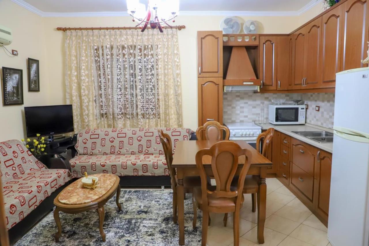 Rafael Apartment