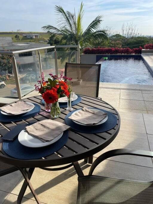 House in stud farm Community in Itu with Lake Casa em Condominio Haras em Itu com Lago