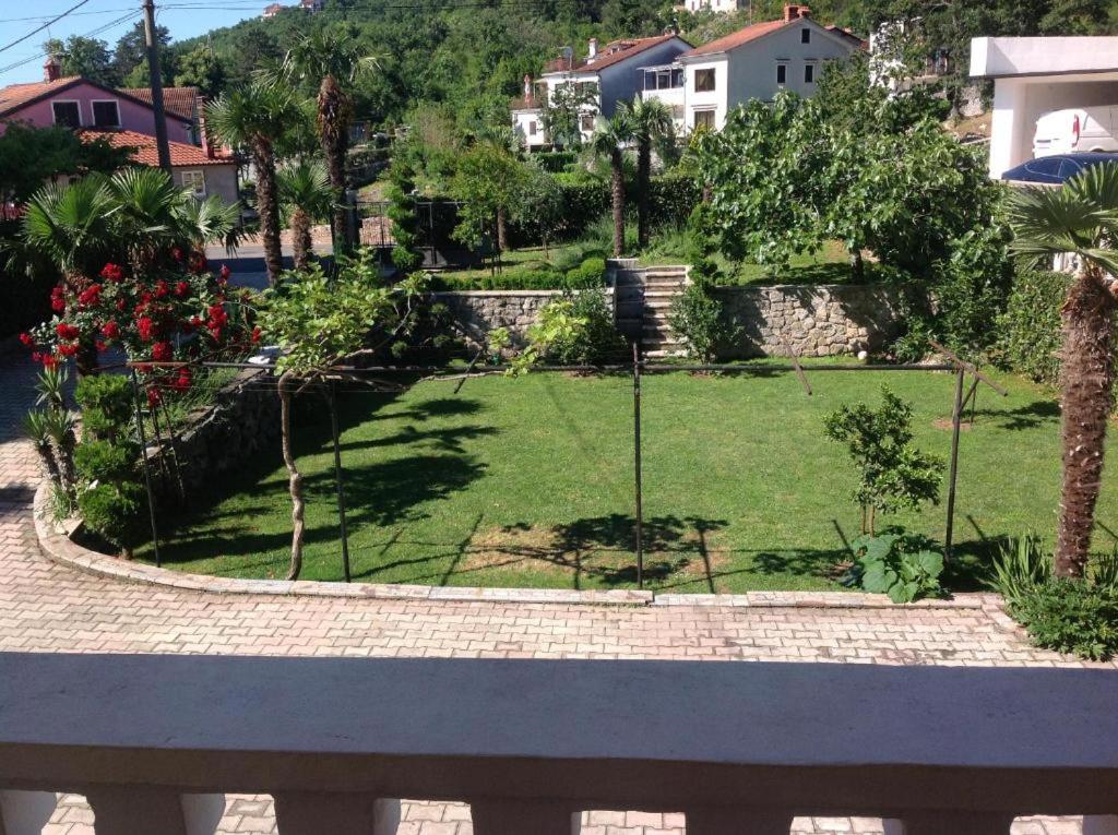 Maria's Place view 3
