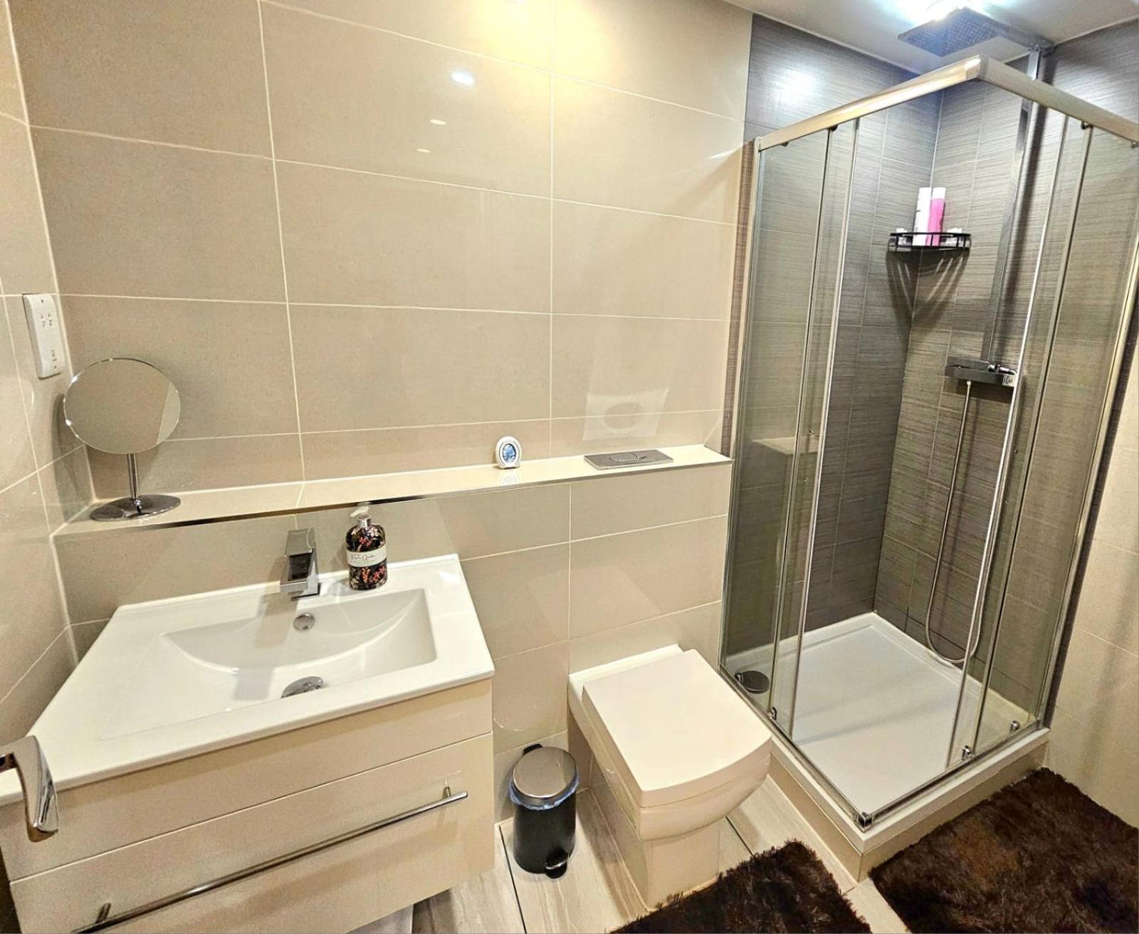 Oliver Double Room