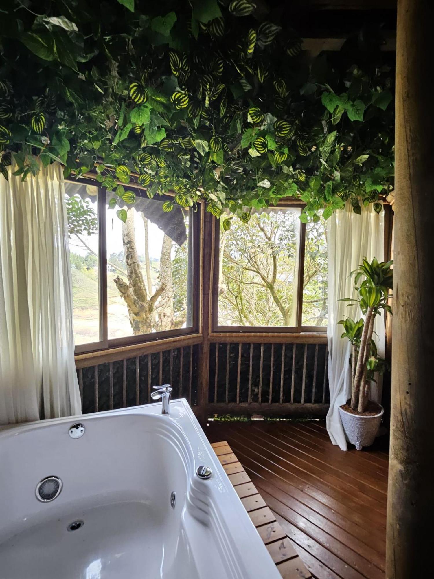 Eden Hotel
