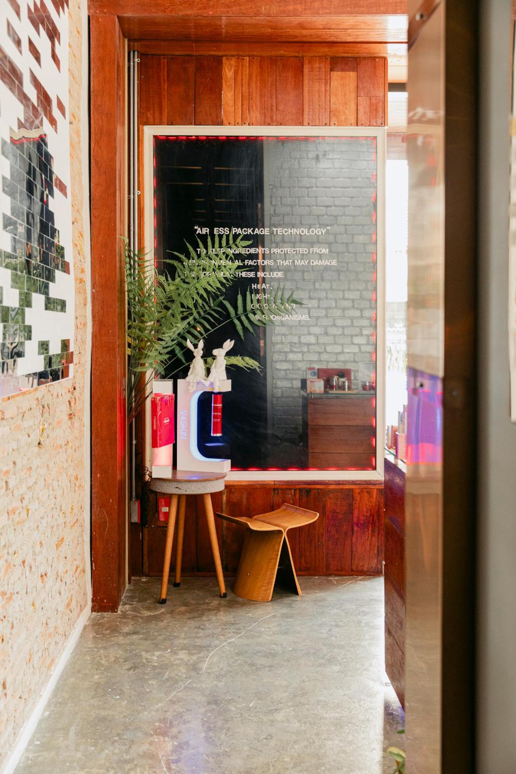 New York Loft & Japanese Magic by V4SKIN
