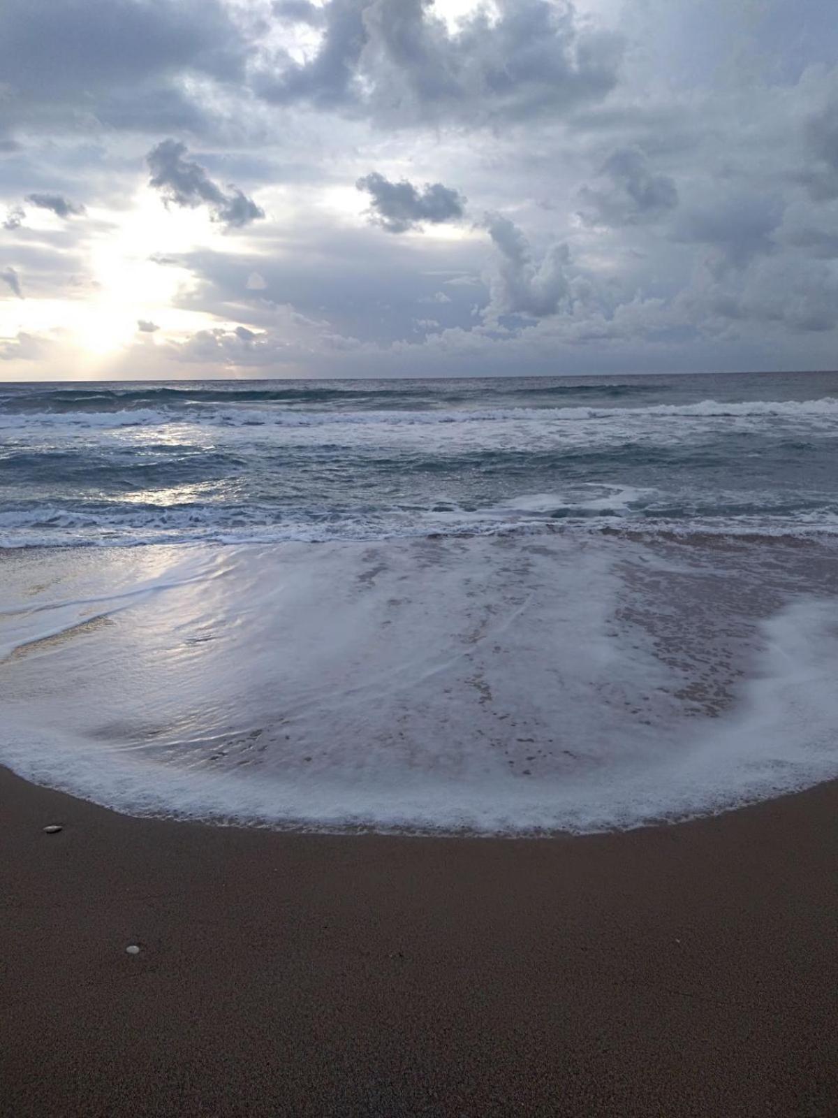 Beach Front Studio Maria view 4
